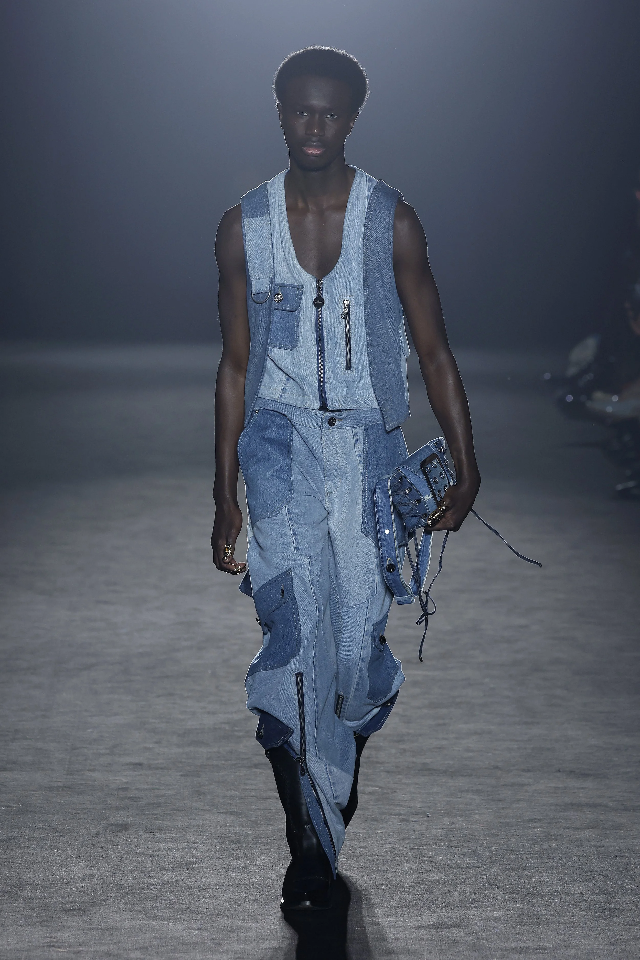 Velasquez 110205.JPG