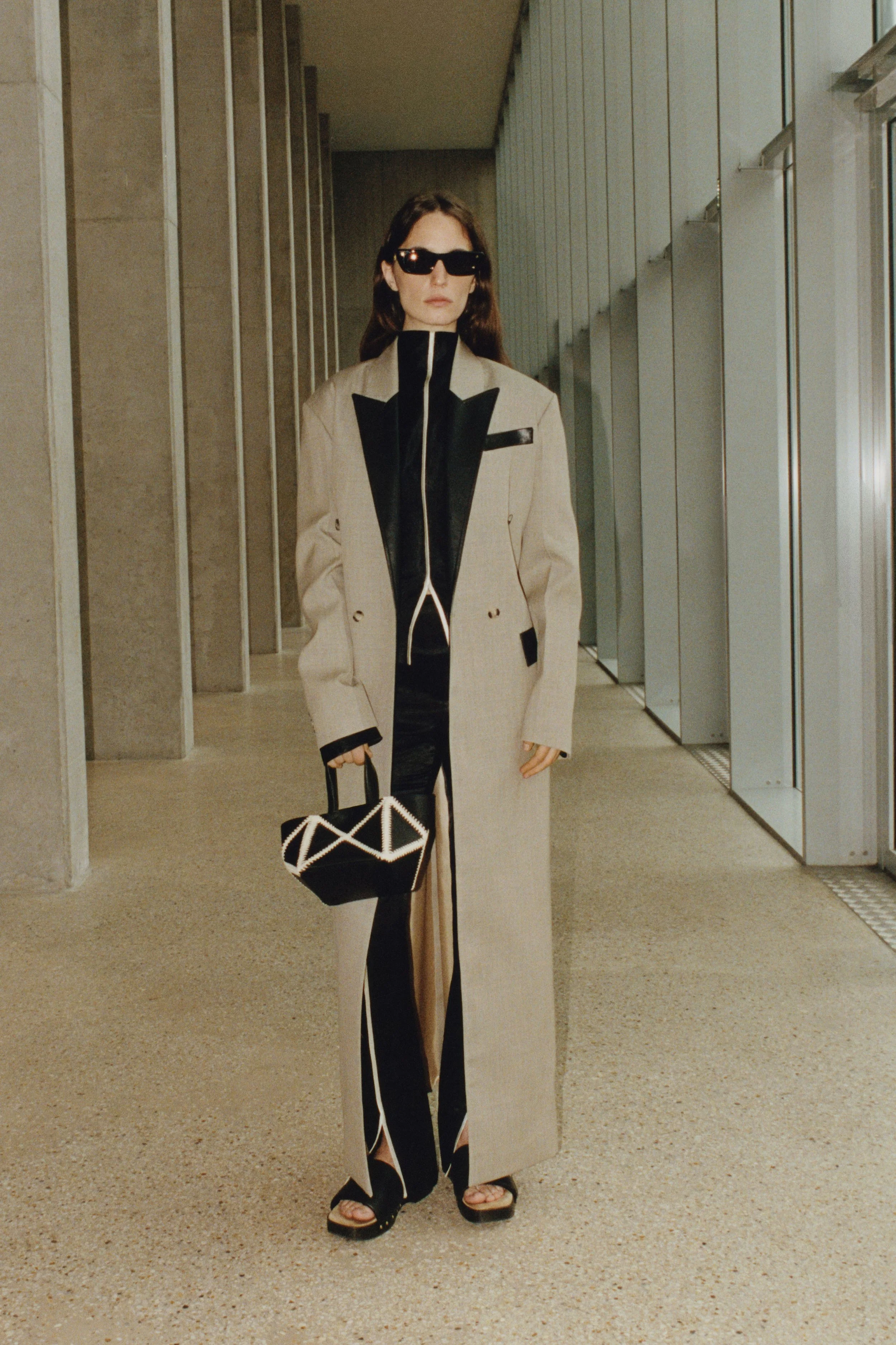 NANUSHKA FALL_WINTER 24 BY DUDI HASSON LOOK 14.jpg