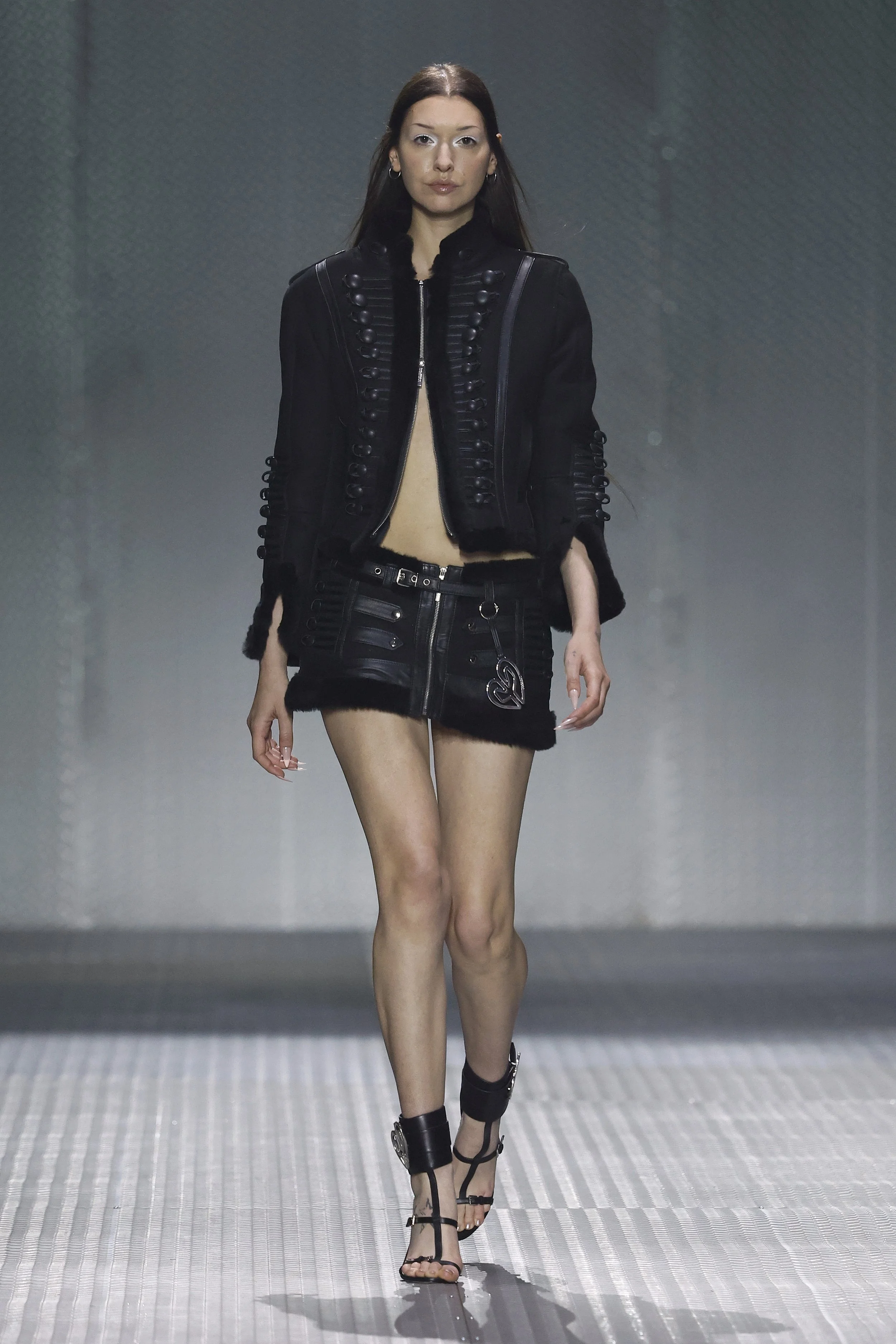 080_37_look_dominnico 110781.JPG