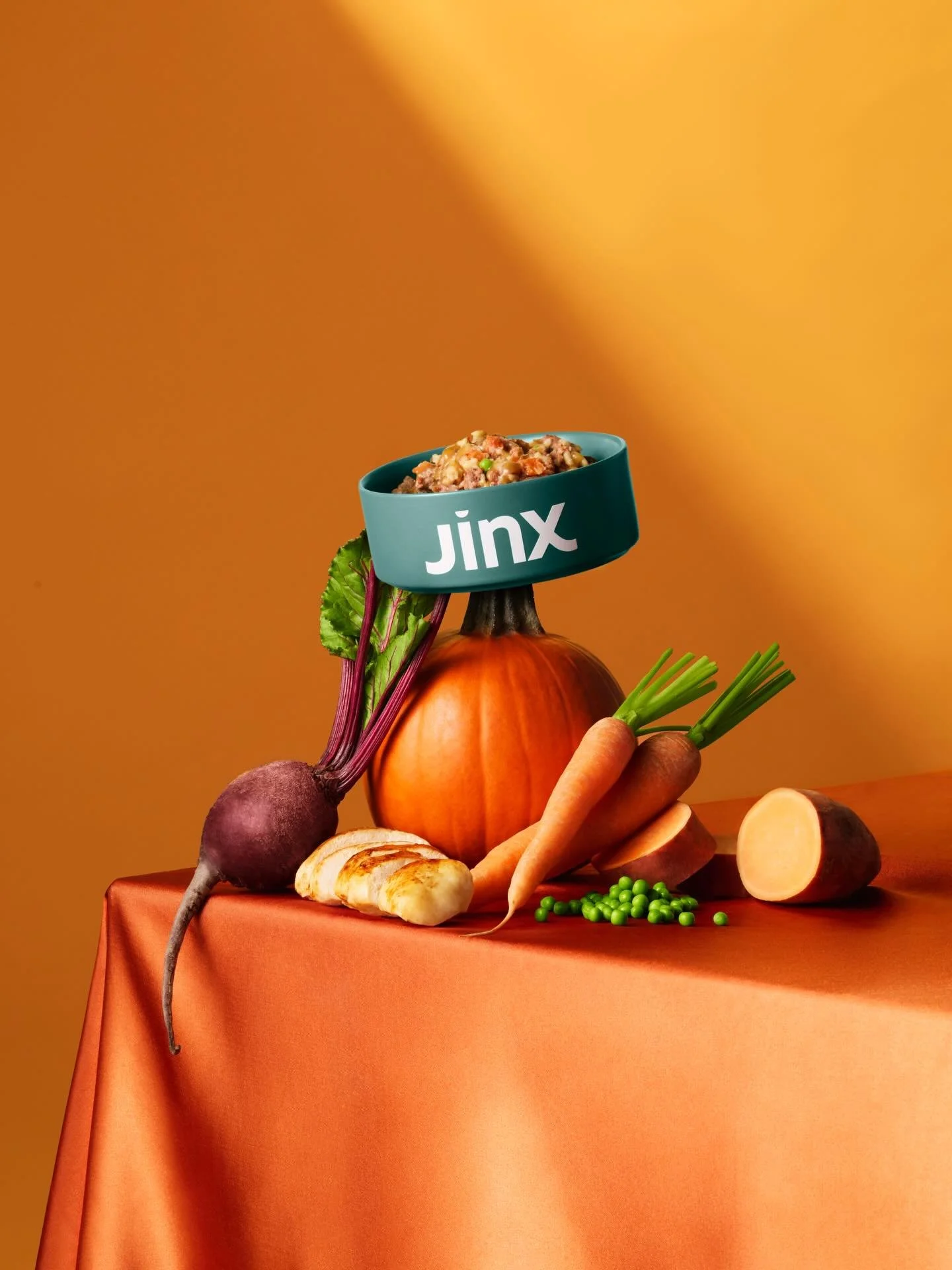 🍗🥕🫛 🐶 not enough thanksgiving emojis 😤 

For my pals @thinkjinx 

@zo.rousseau @cailenspeers @jhotzfoto @sztellamuzslai 
.
.
.
.
.
#foodphotographer #torontofoodphotographer #commercialphotographer