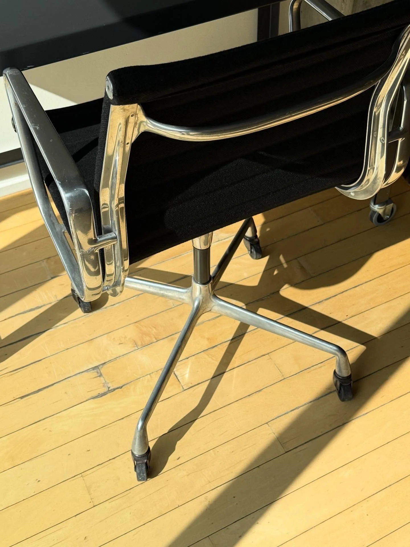 vintage herman miller @jastudiogallery