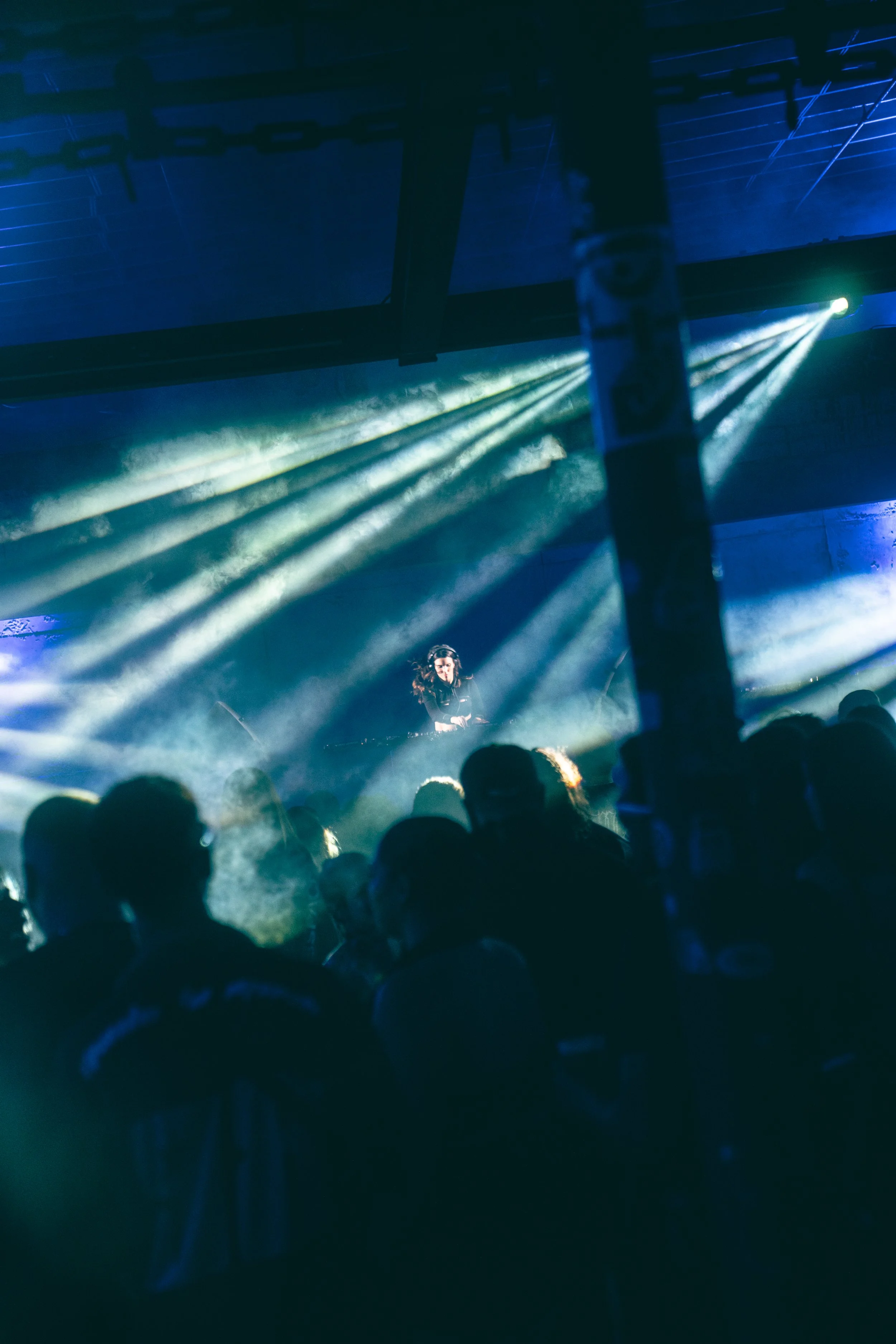 Elli Acula 4.25.267.JPEG