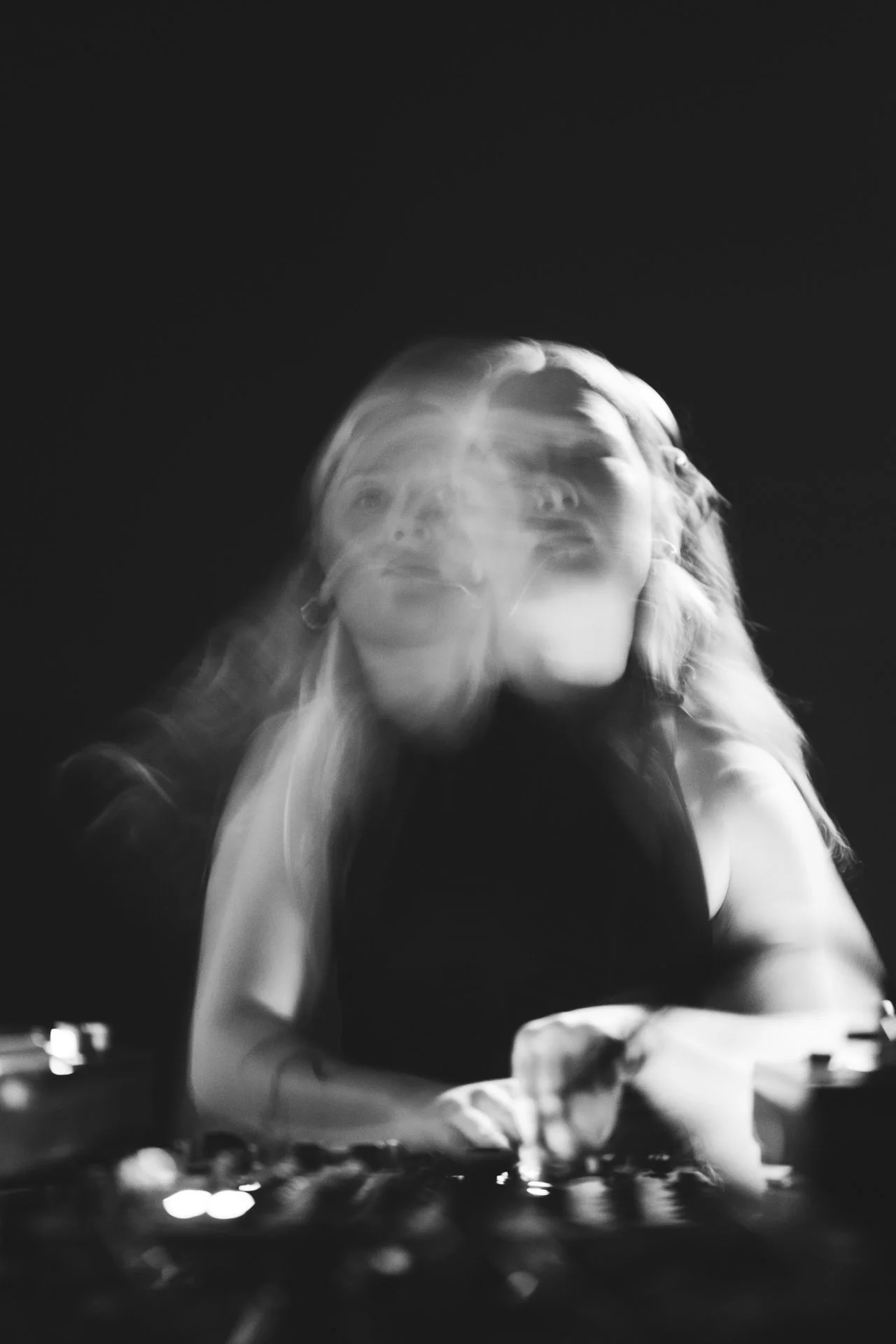 @PhotosByBrendaBrooks Ground 10:20:24 - 8.JPG