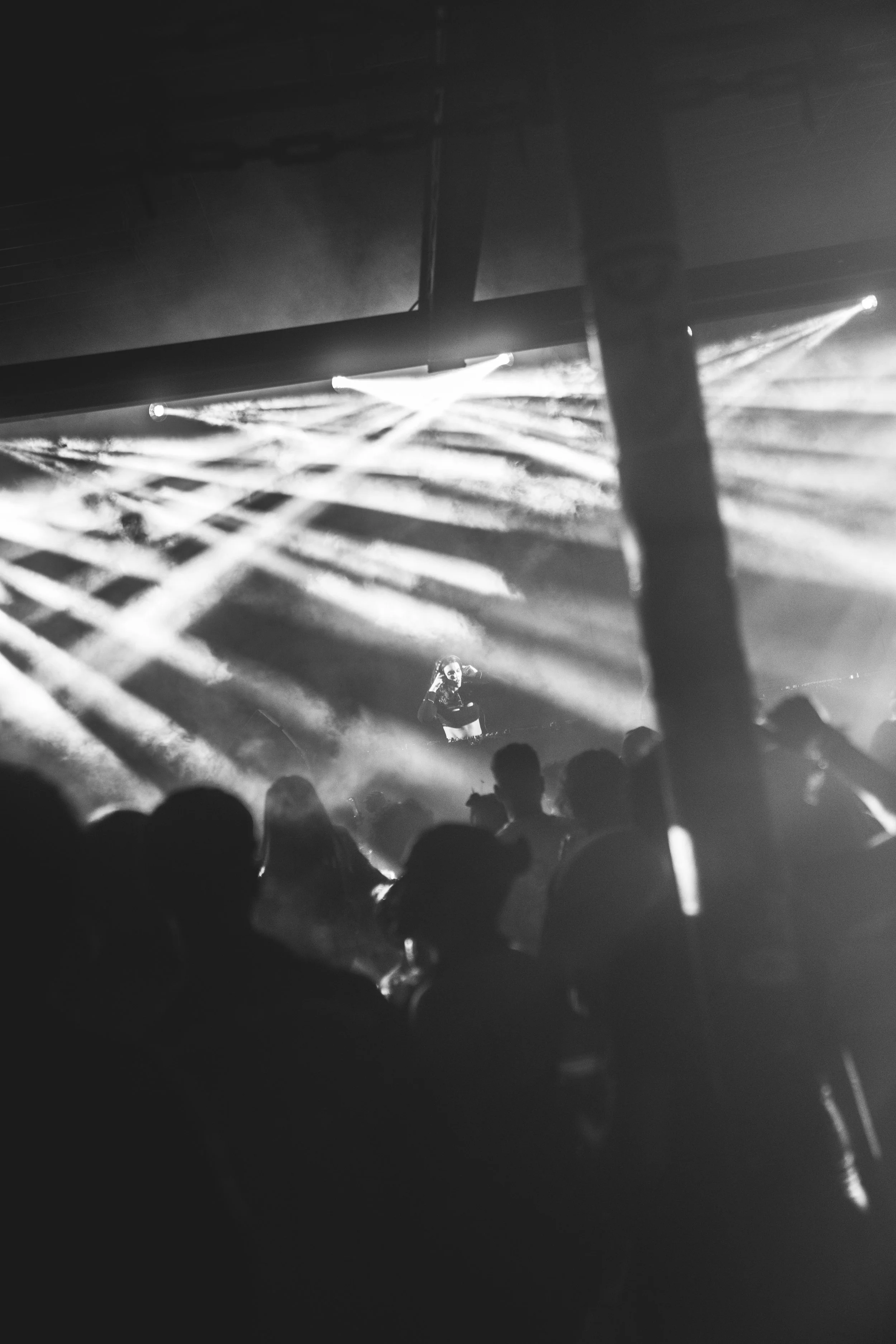 Elli Acula 4.25.264.JPEG