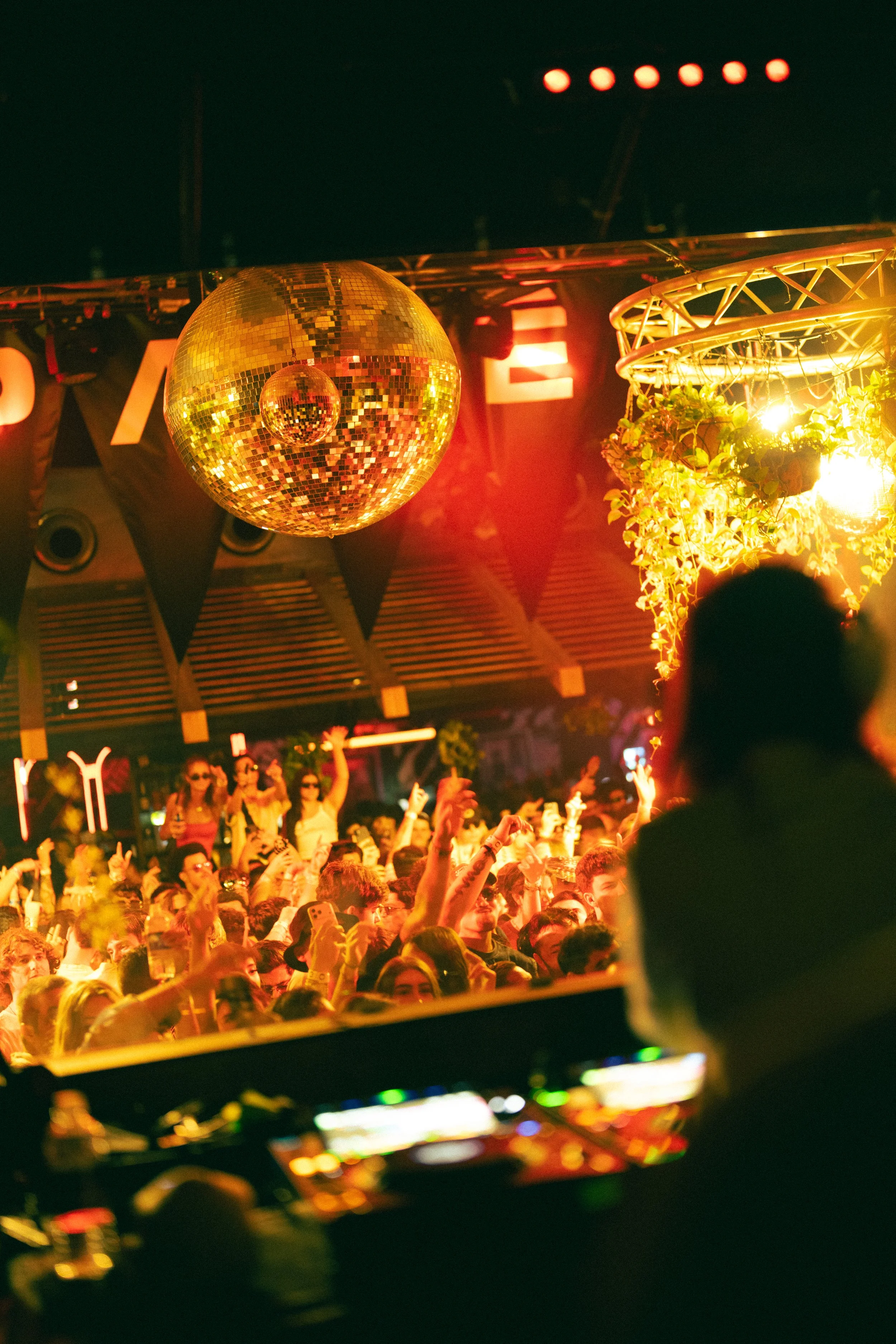 @PhotosByBrendaBrooks Space 3.30.26 - 1.JPG