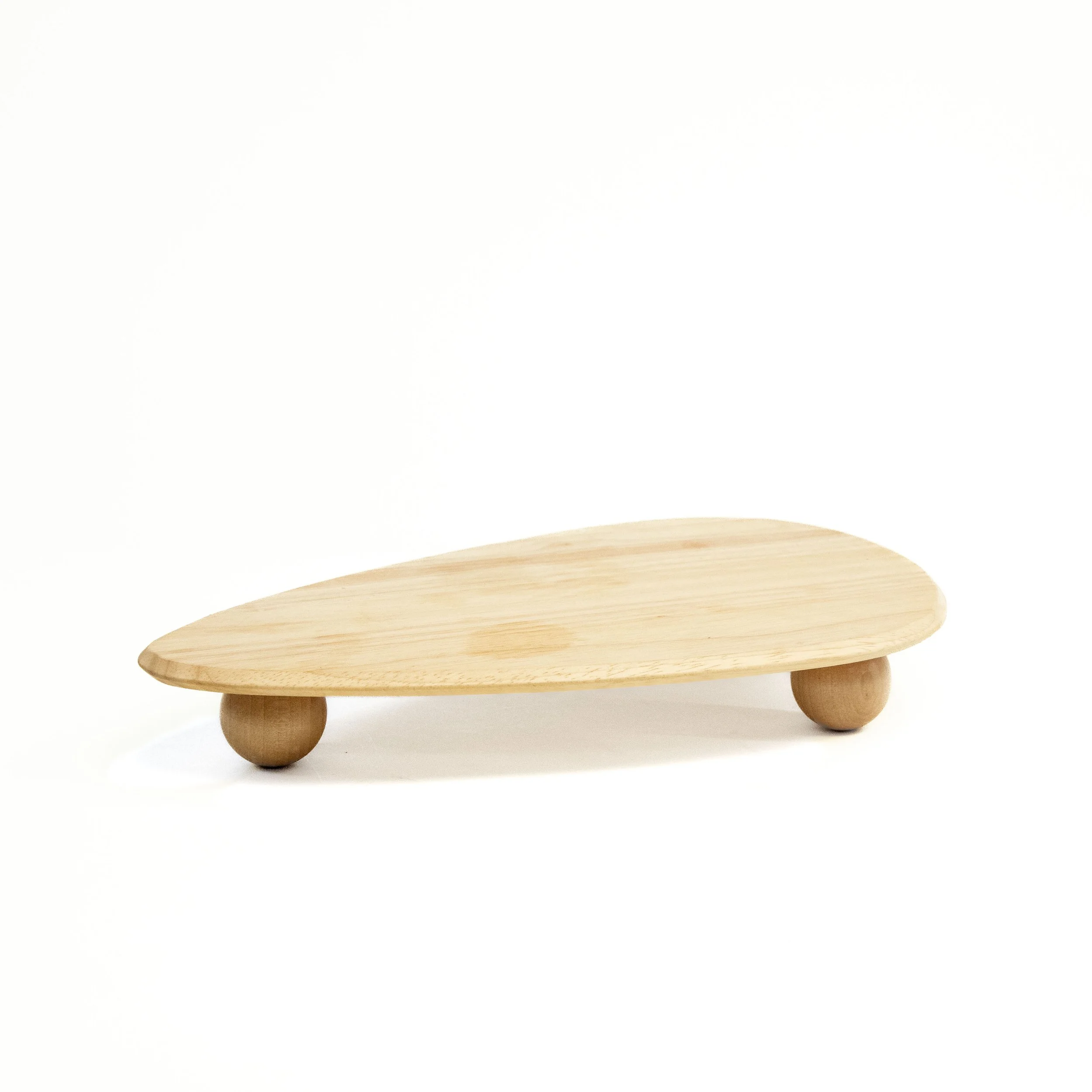 Light Wood Triangular Sphere Base Serving Board