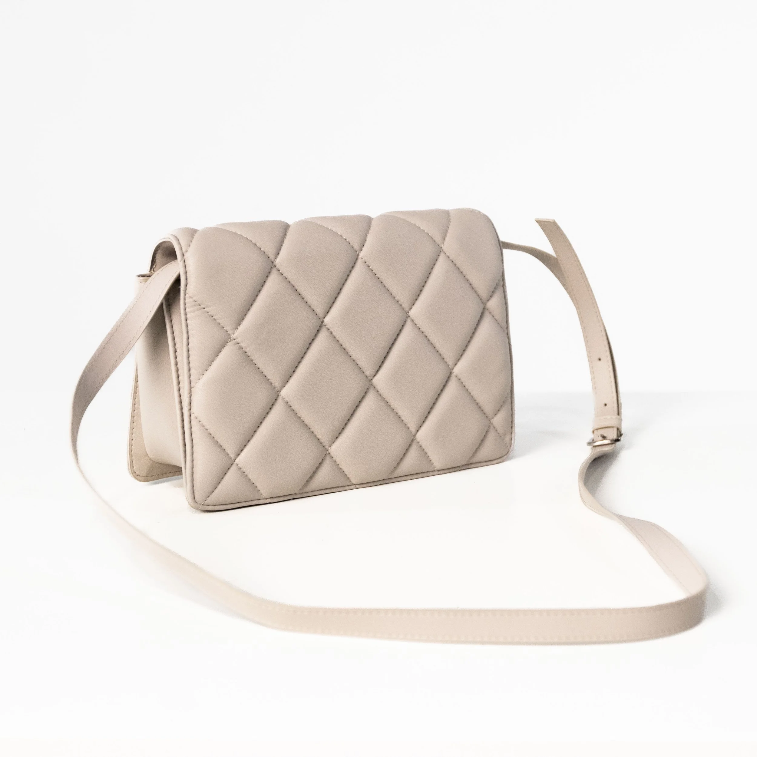Graige Quilted Purse