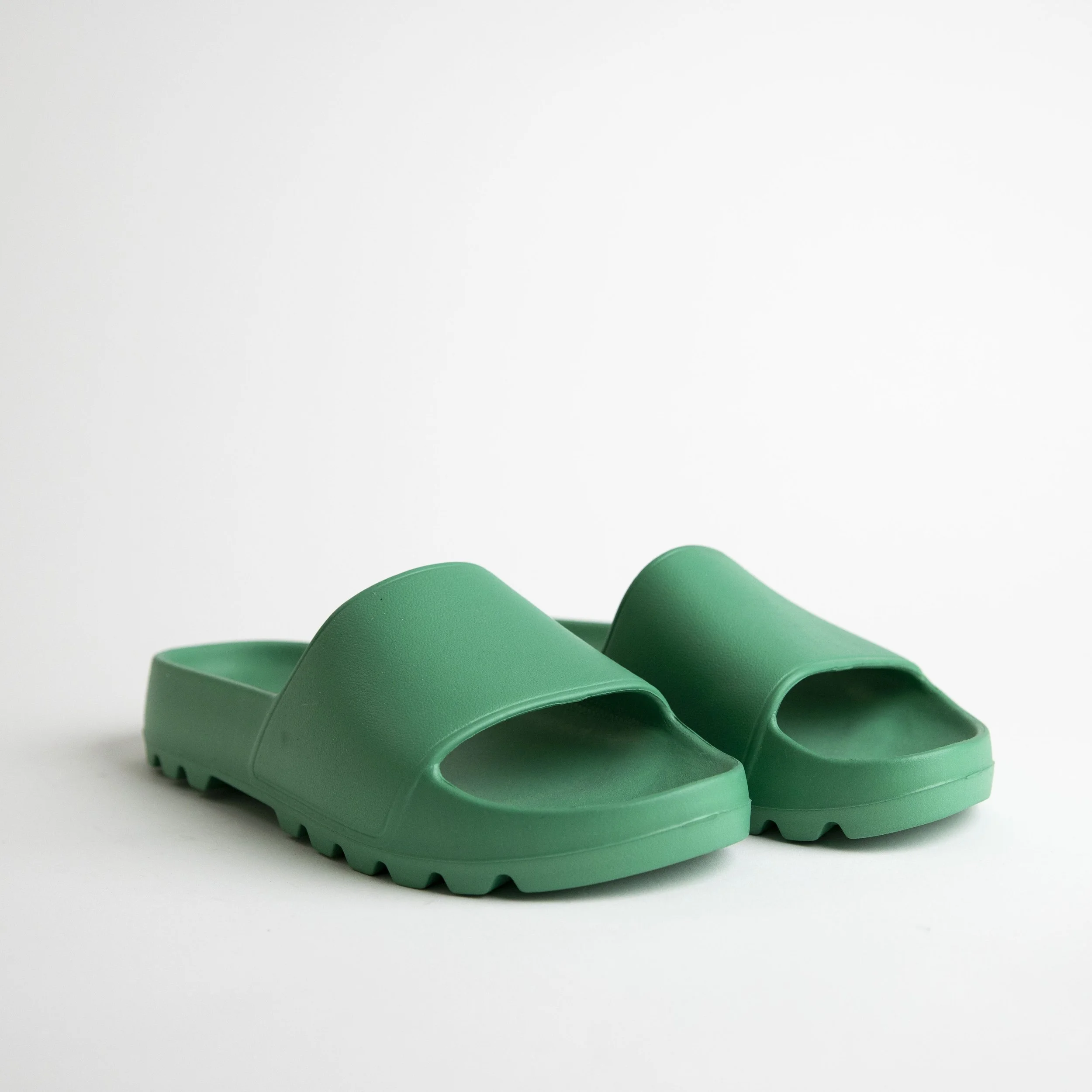 Casual Green Slides