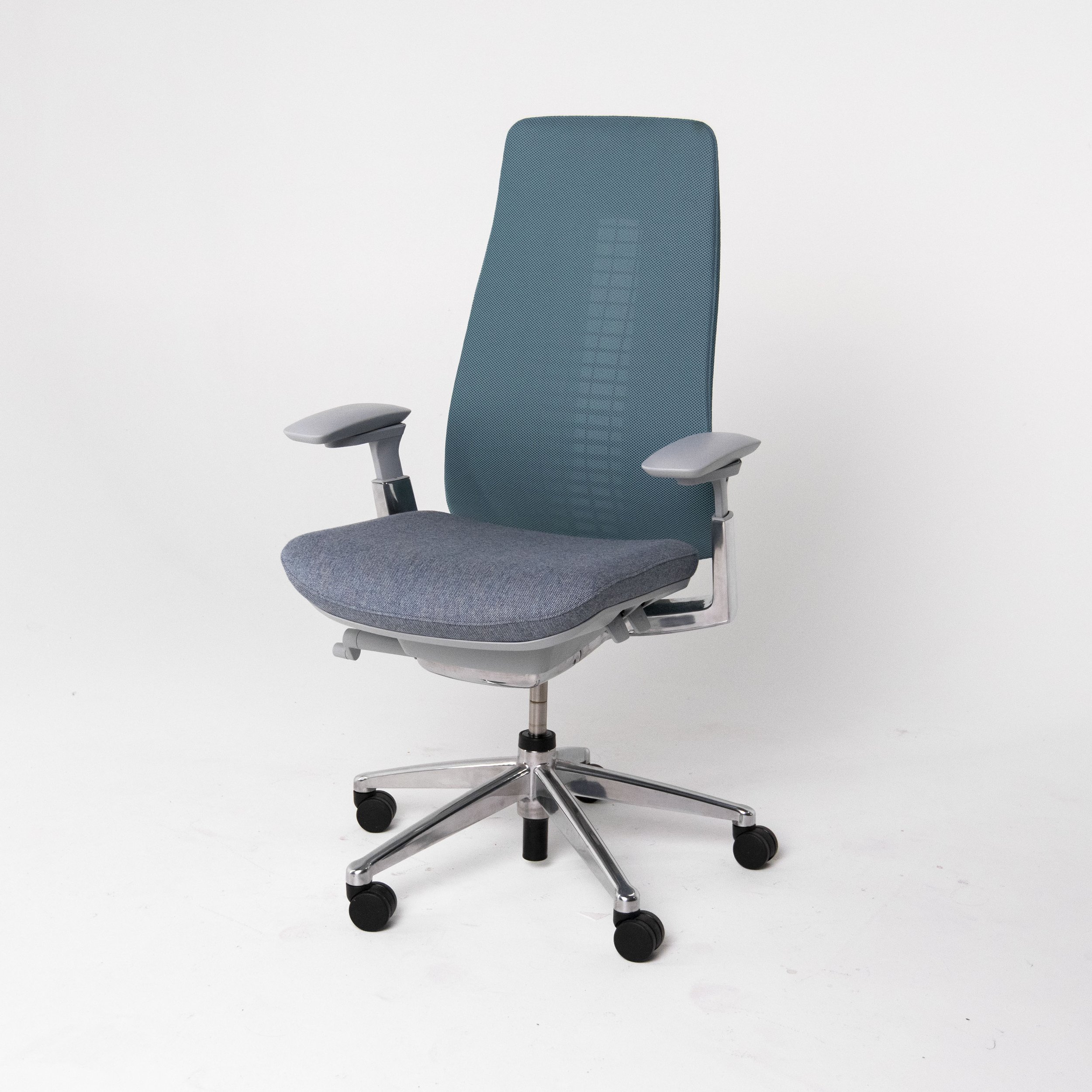Fern Steelcase Blue Mesh Desk Chair