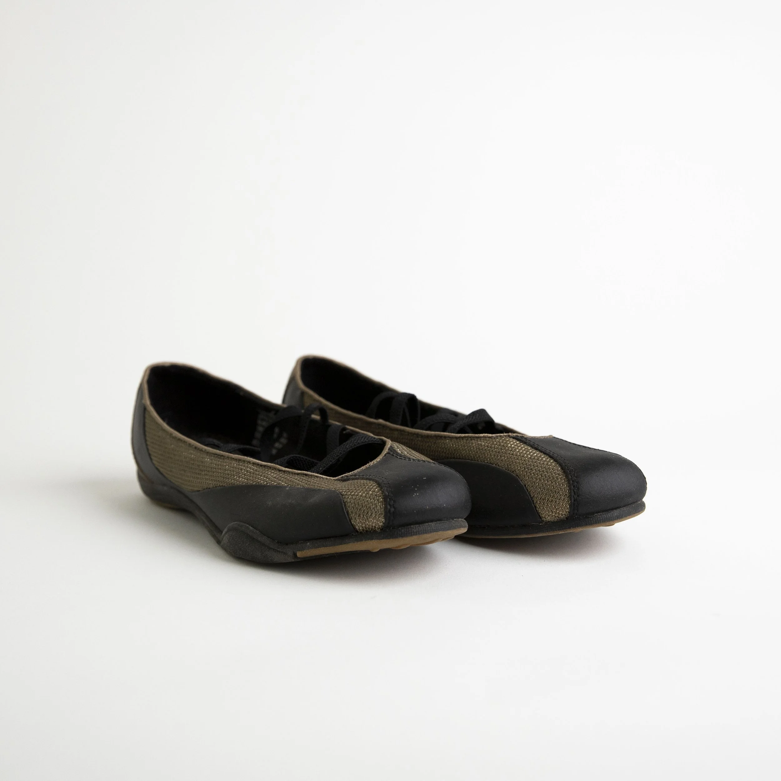 Black And Gold Sparkly Strappy Flats