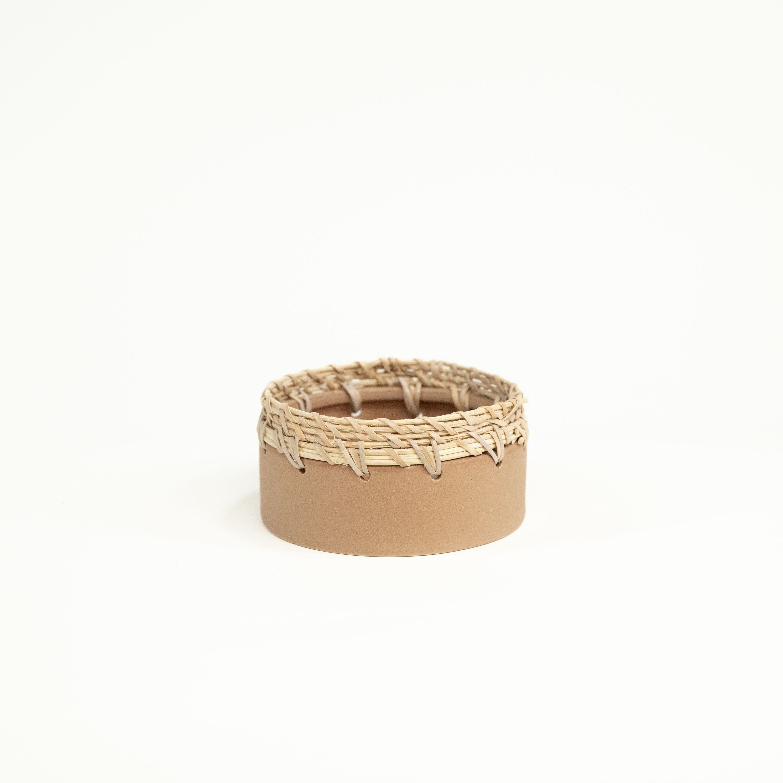 Pink Round Terracotta/Wicker Dish