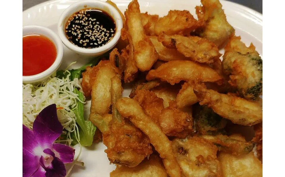 Vancouver Vegan Happy Hour