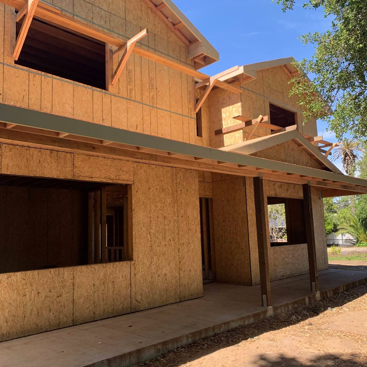 Happy Friday! Check out the progress on this project&mdash;it's coming along beautifully and ahead of schedule. We can't wait to see the finished product!

#redwoodcity #bayarea #homeadditions #dreamhome