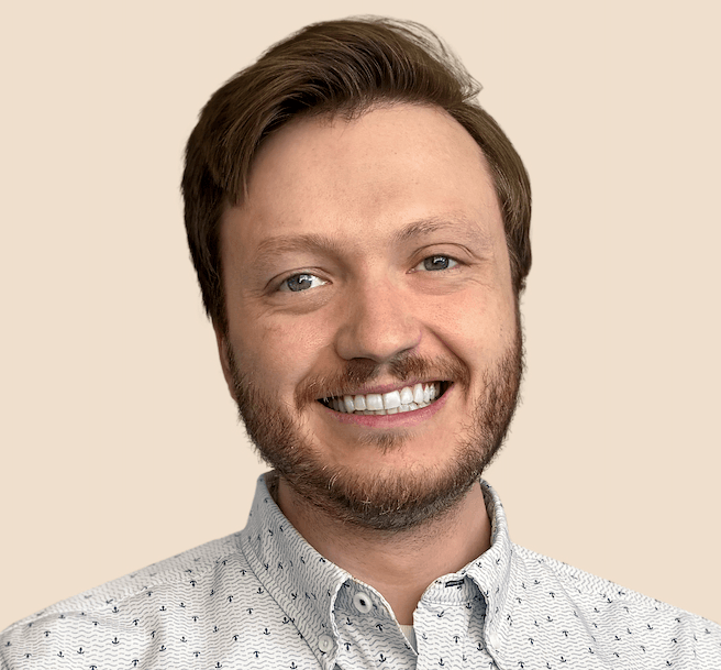 Tom Hohl headshot