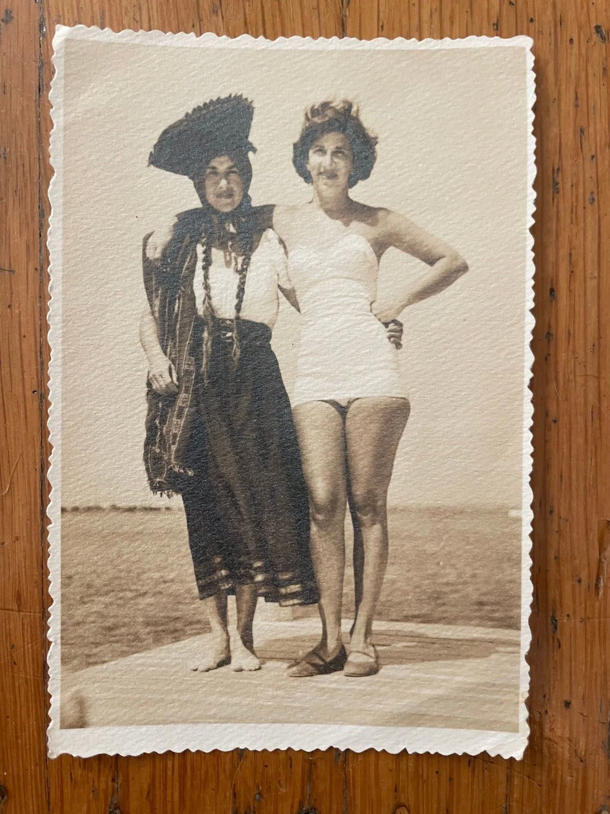 Lauren Schiller promo image.jpeg