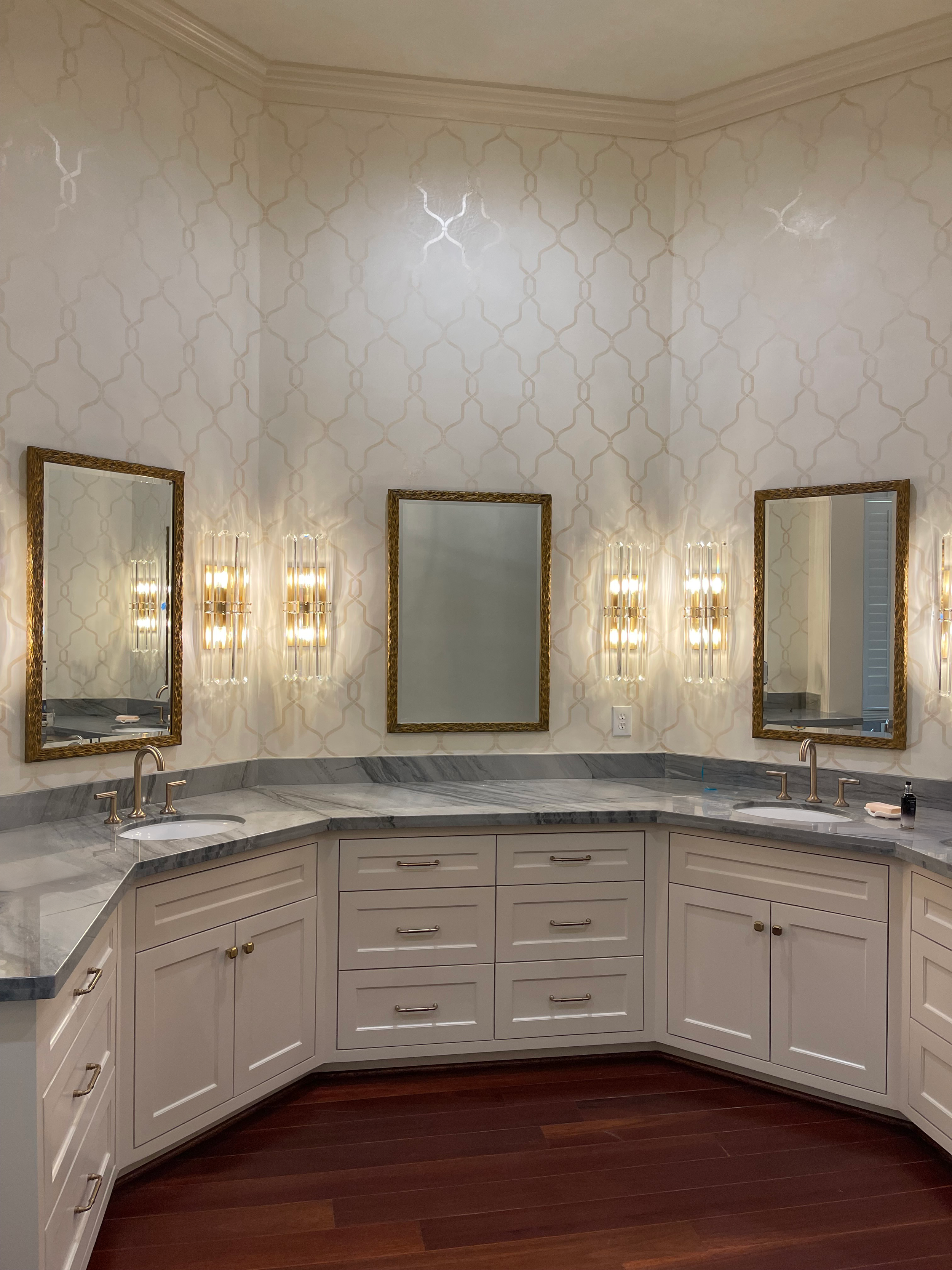 bathroom portfolio.png