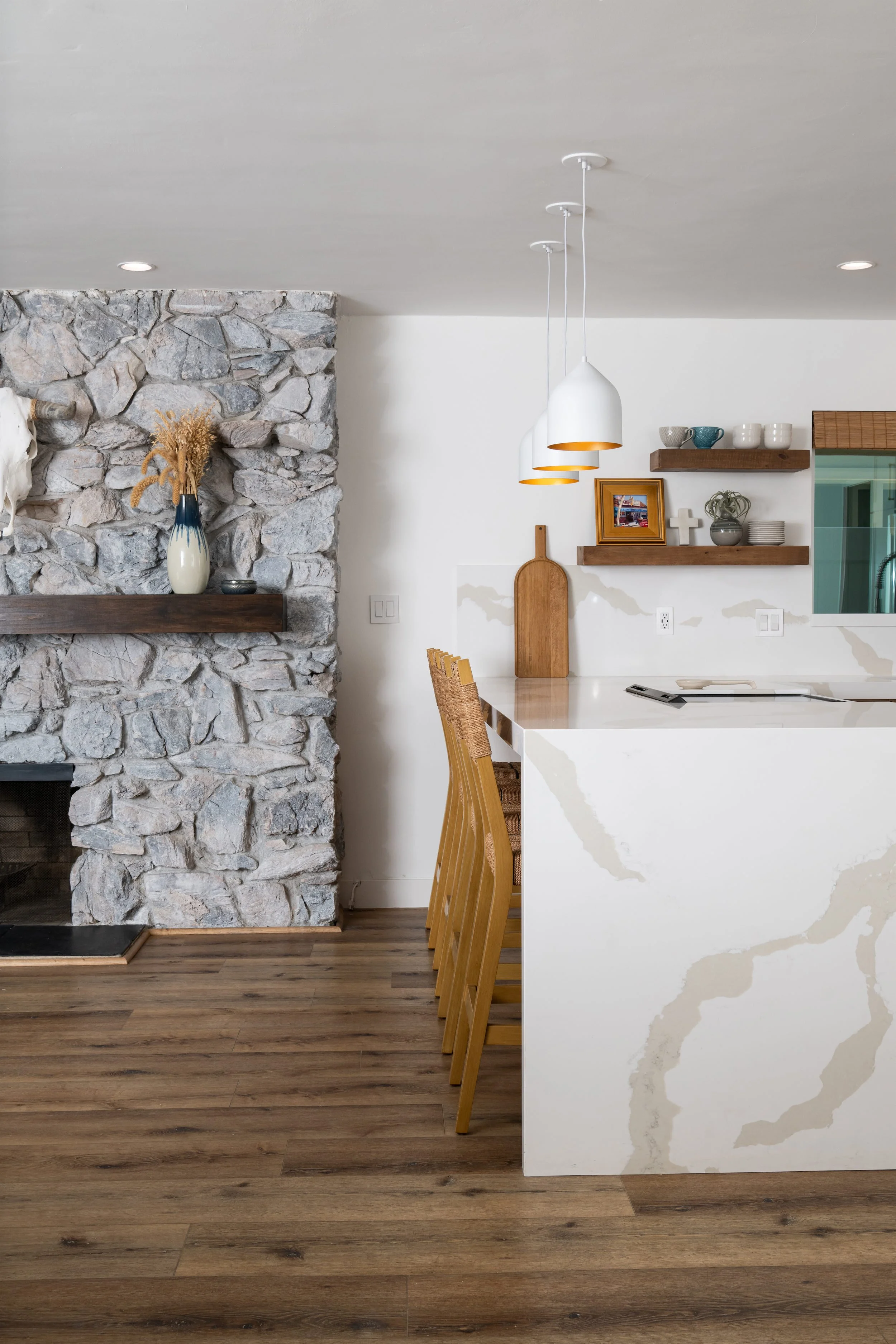 Elegant interior of a managed Balboa Island property – Make Management More Profitable