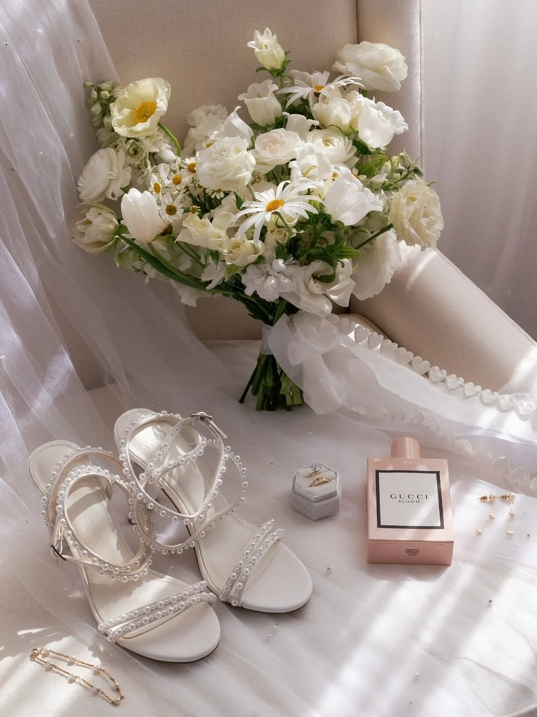 Elegant preparation details at Plantation House⁠ 🤍 for Ashleigh + Adam&rsquo;s wedding day
⁠
Photographer @figtreepictures⁠
Venue @fins.plantationhouse⁠
Celebrant @celebrant.sue⁠
Florist @beesblossomsfloralstudio⁠
Dress @kyhabride⁠
Bridesmaid dresse