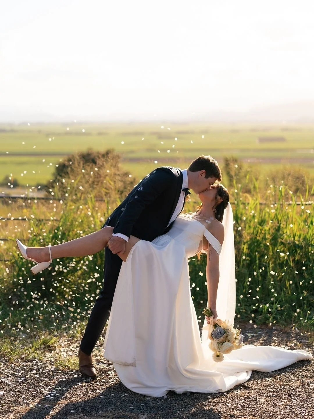 A day full of smiles and happy tears with Ashley + Nic ⁠🤍
⁠
Photographer @figtreepictures⁠
Venue @botanica_plantationhouse⁠
Celebrant @bestcelebrantever⁠
Florist + Stylist + Hire @arcticfox_events⁠
Content Creator @sociallywed.au⁠
Dress @thewhiteais