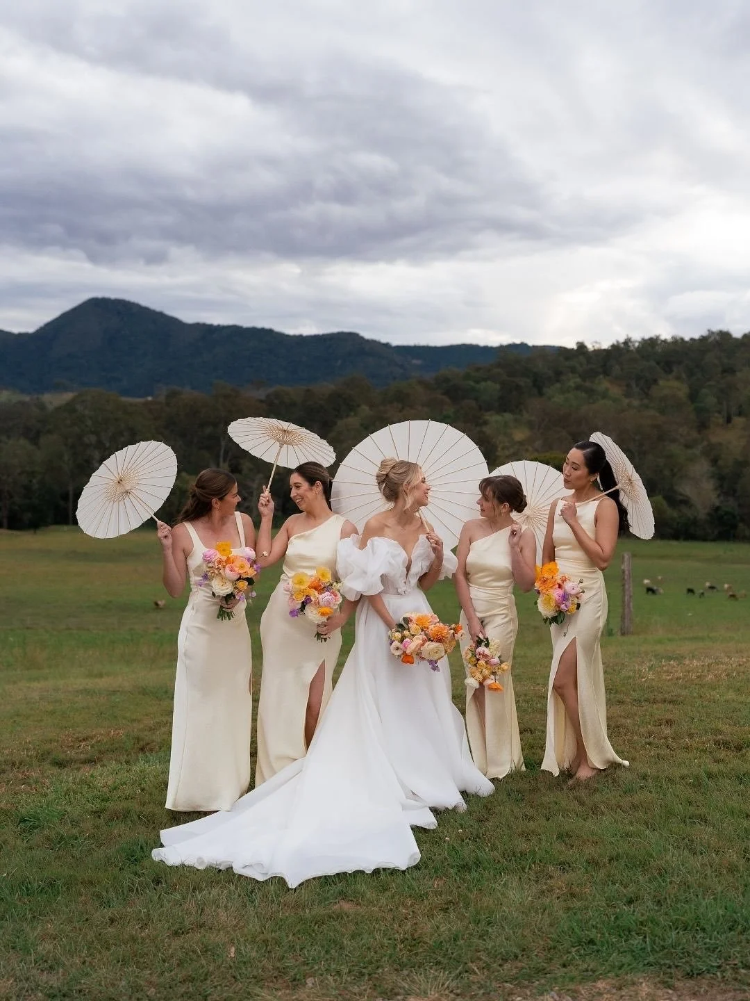 Too many beautiful images to choose from in Chloe + Matthew&rsquo;s gallery! Here are just some moments captured from their stunning wedding. ⁠
⁠
Photographer @figtreepictures⁠
Venue @yabbaloumbaretreat ⁠
Florist @ohhoneyflorals⁠
Videographer @fronti