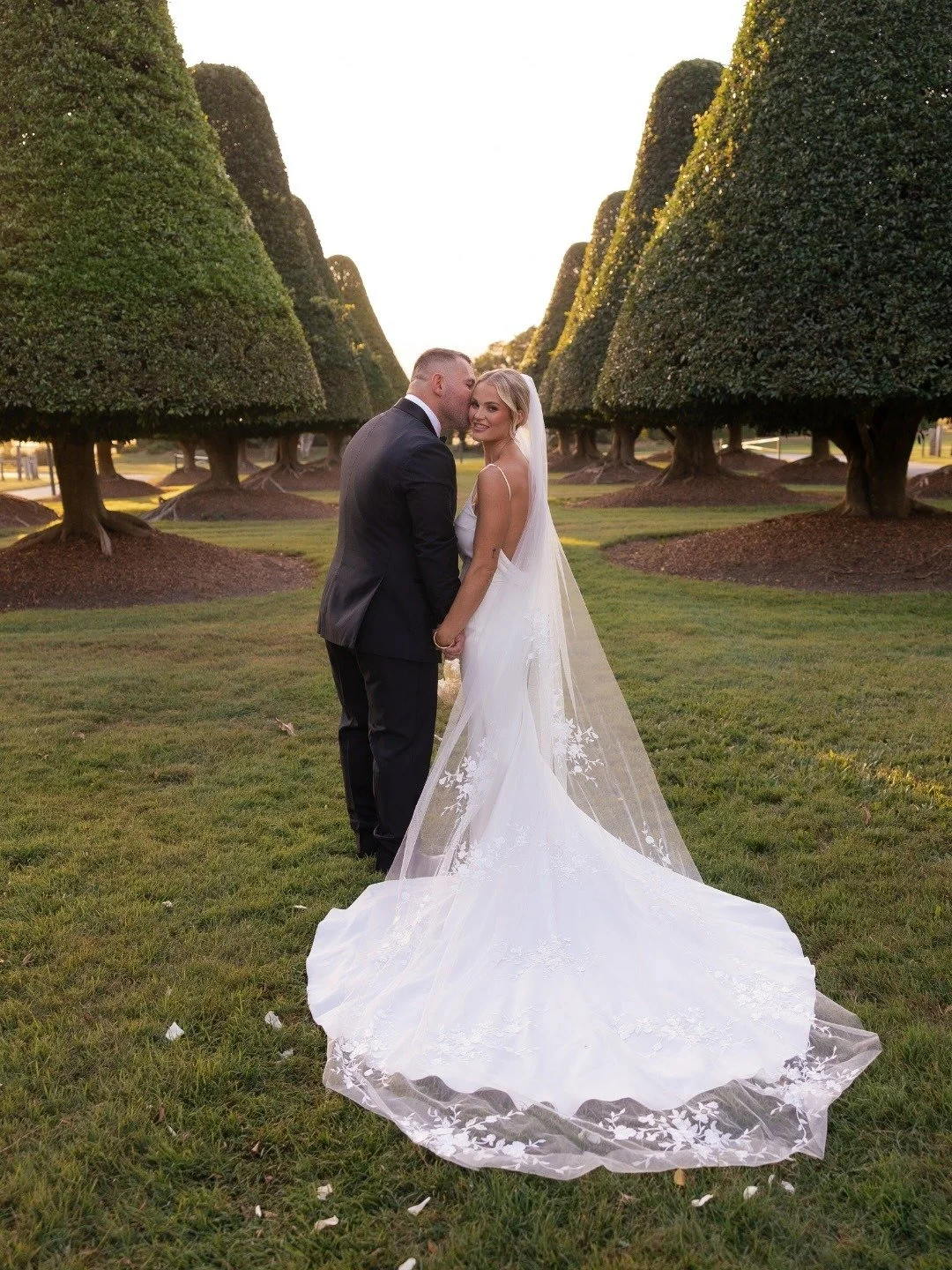 A wedding gallery we can&rsquo;t look away from! What a beautiful day with Zoe + Stephen 🤍
⁠
Photographer @figtreepictures⁠
Venue @ancoraweddings 
Celebrant @dylanbondcelebrantmc⁠
Florist, stylist &amp; planner @ivybleu.com.au 
Videographer @fiddlef