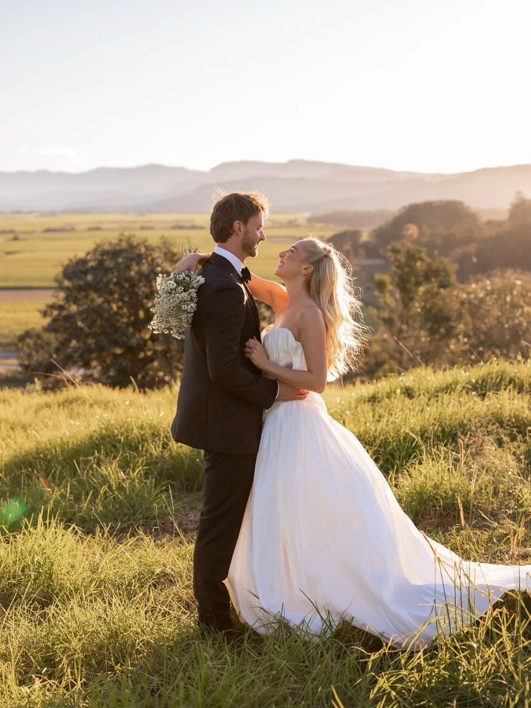 An incredible day from start to finish with the magical Mackenzie + Samuel at Botanica Plantation House 💛

Photographer @figtreepictures
Venue @botanica_plantationhouse 
Celebrant @electriclove_weddings 
Florist @thefrenchpetal 
Dress @heracouture 

