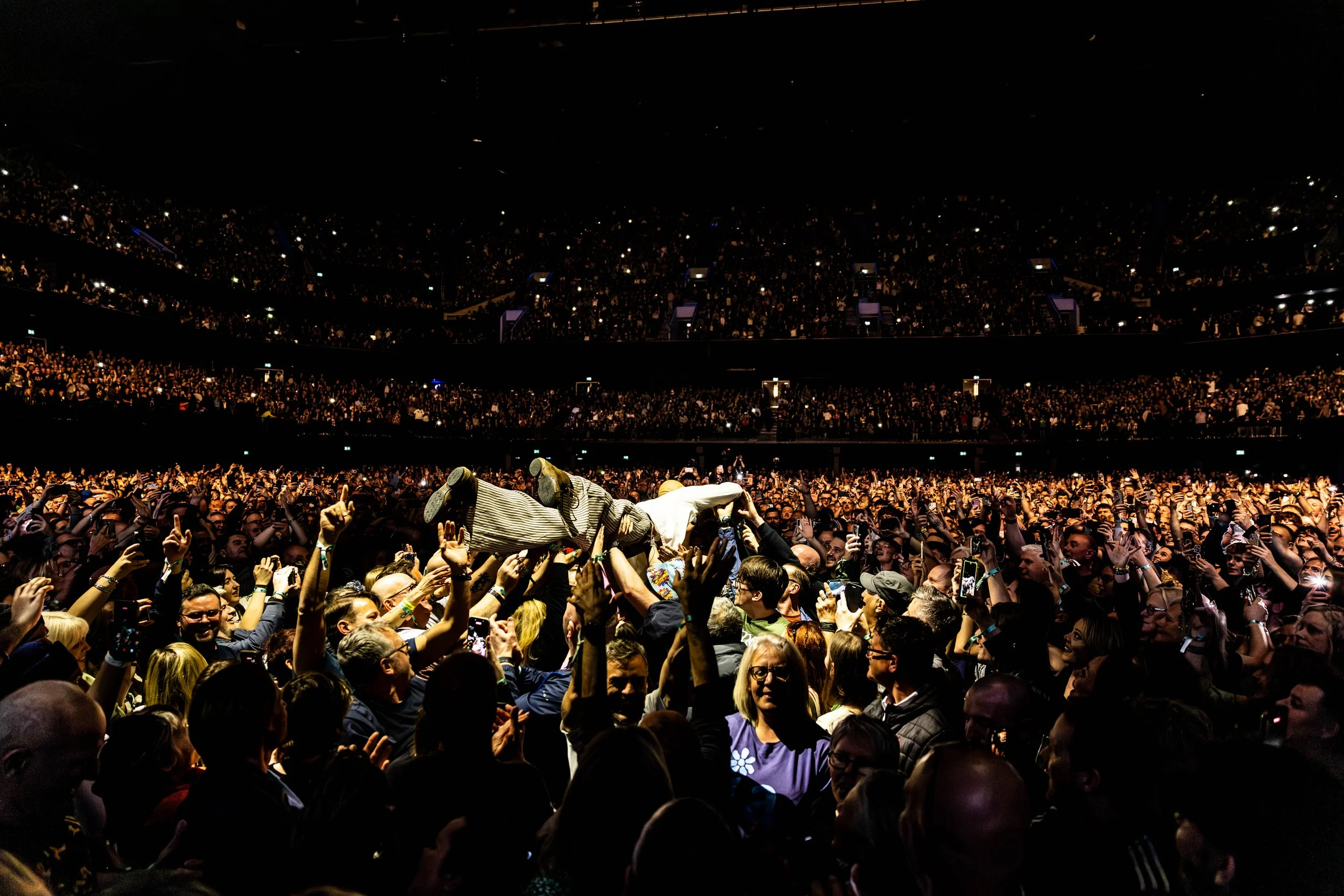 2026-04-18 James Manchester SHOW - Ehud Lazin (13).jpg