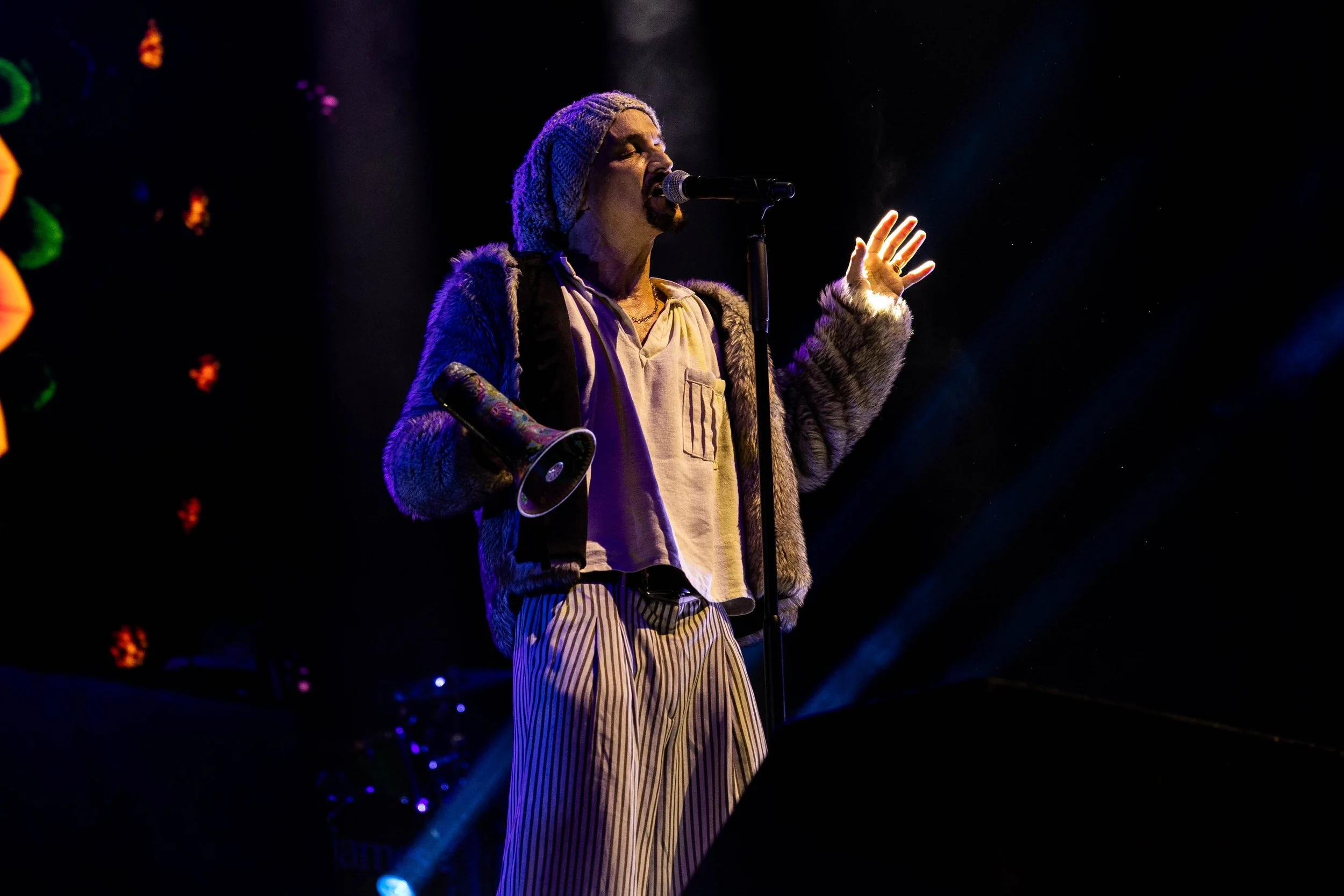 2026-04-17 James O2 London Show - Ehud Lazin (35).jpg