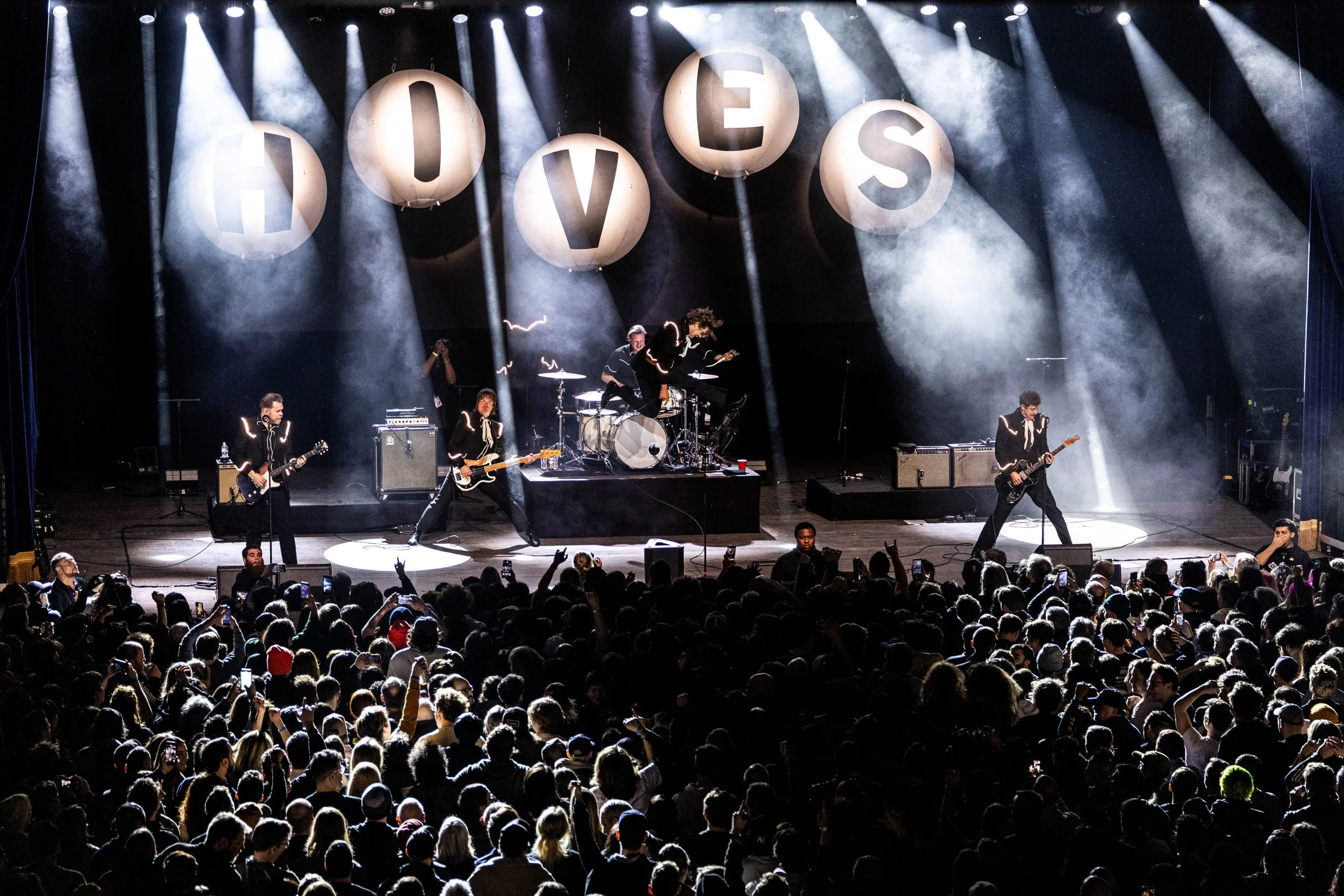 2026-03-18 The Hives Brooklyn Paramount - Ehud Lazin (36).jpg