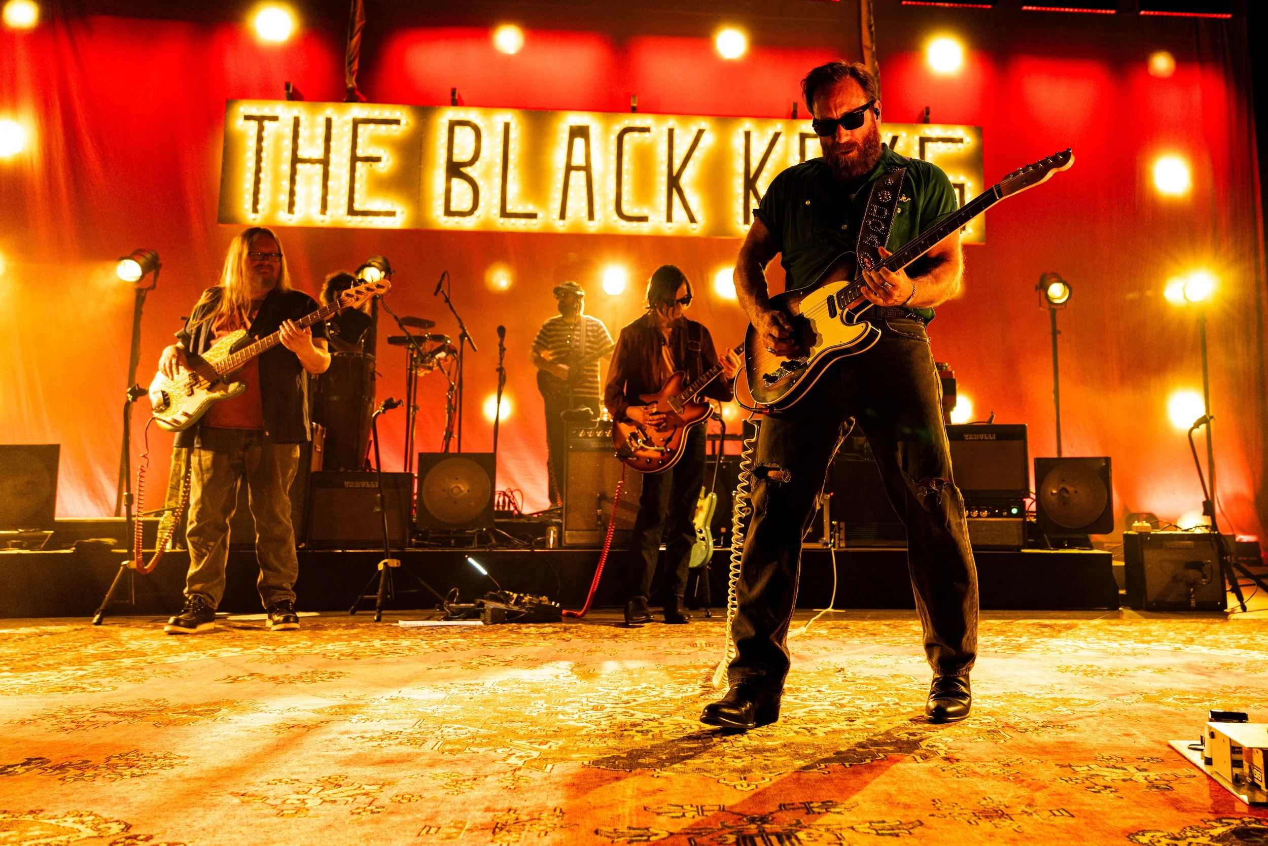 2026-05-12 The Black Keys Brooklyn Paramount - Ehud Lazin (54).jpg