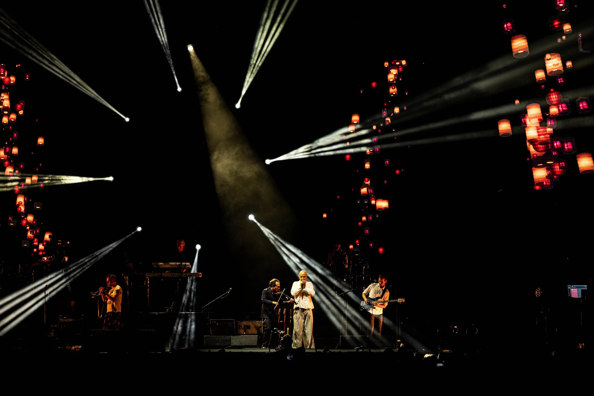 2026-04-18 James Manchester SHOW - Ehud Lazin (81).jpg