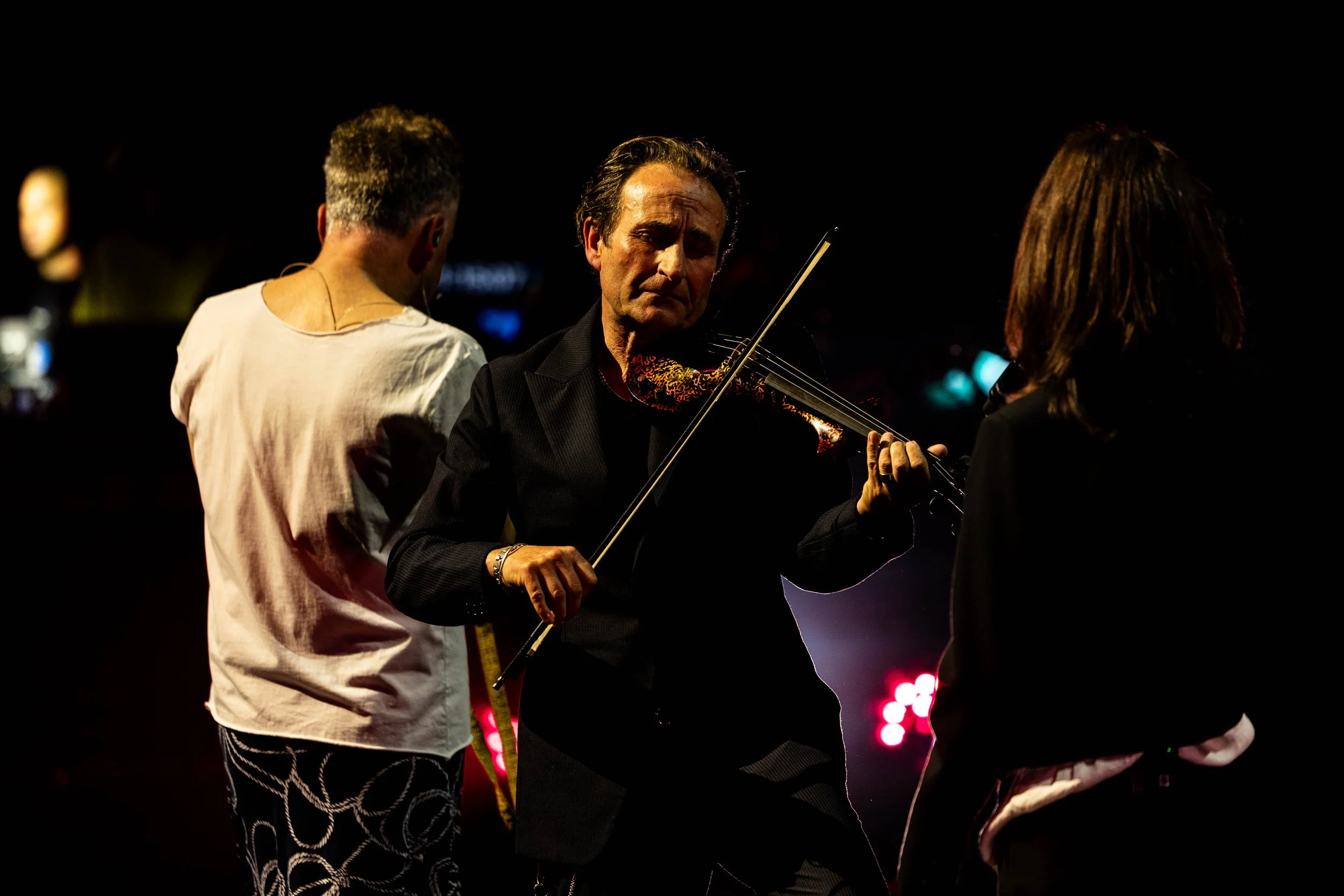 2026-04-17 James O2 London Show - Ehud Lazin (53).jpg