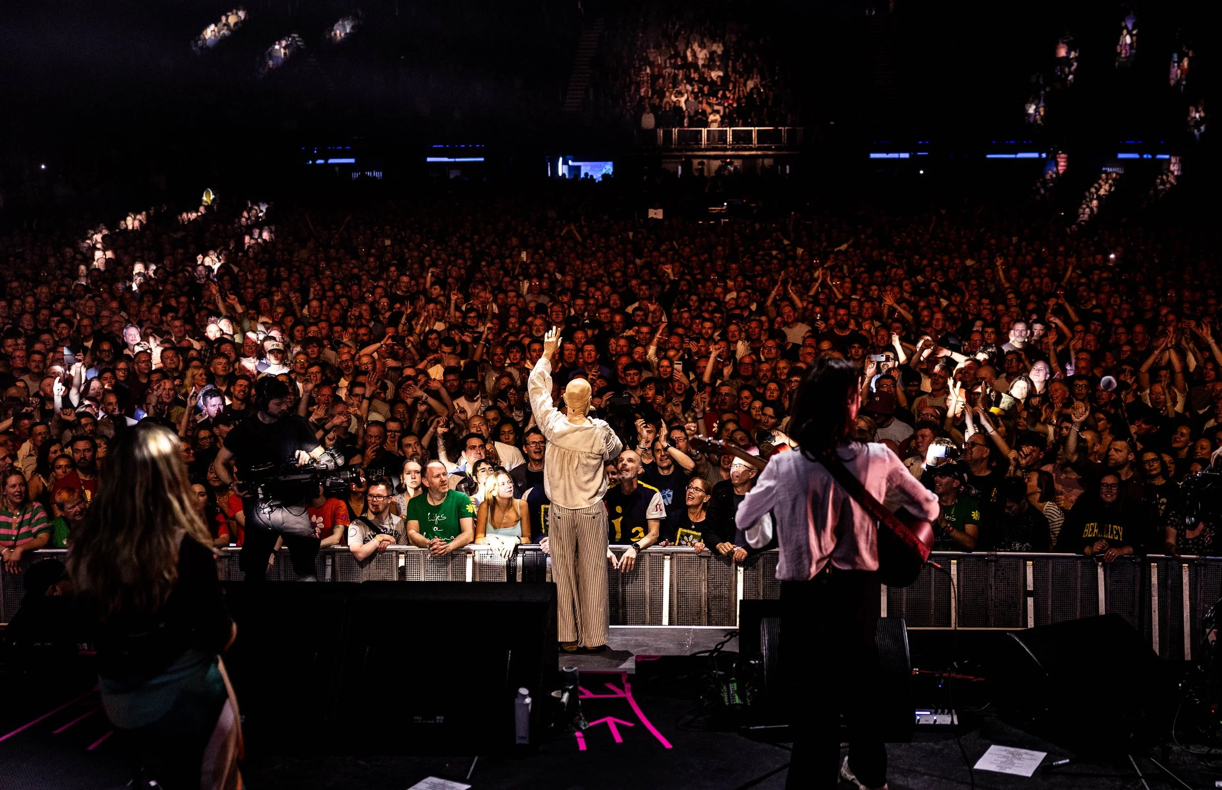 2026-04-17 James O2 London Show - Ehud Lazin (141).jpg