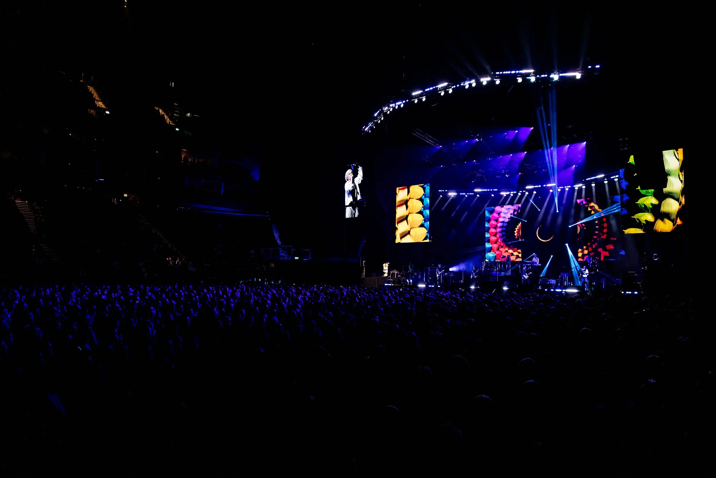 2026-04-17 James O2 London Show - Ehud Lazin (39).jpg