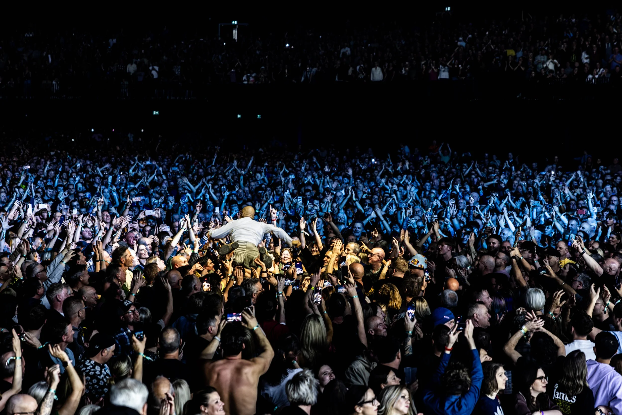 2026-04-18 James Manchester SHOW - Ehud Lazin (94).jpg