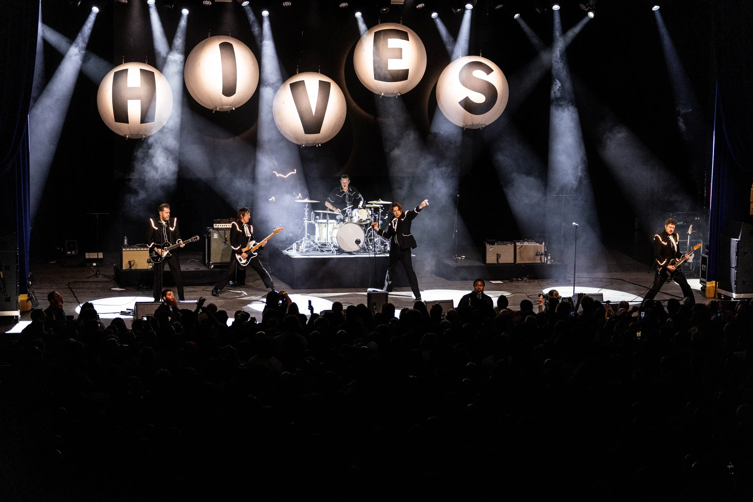 2026-03-18 The Hives Brooklyn Paramount - Ehud Lazin (38).jpg