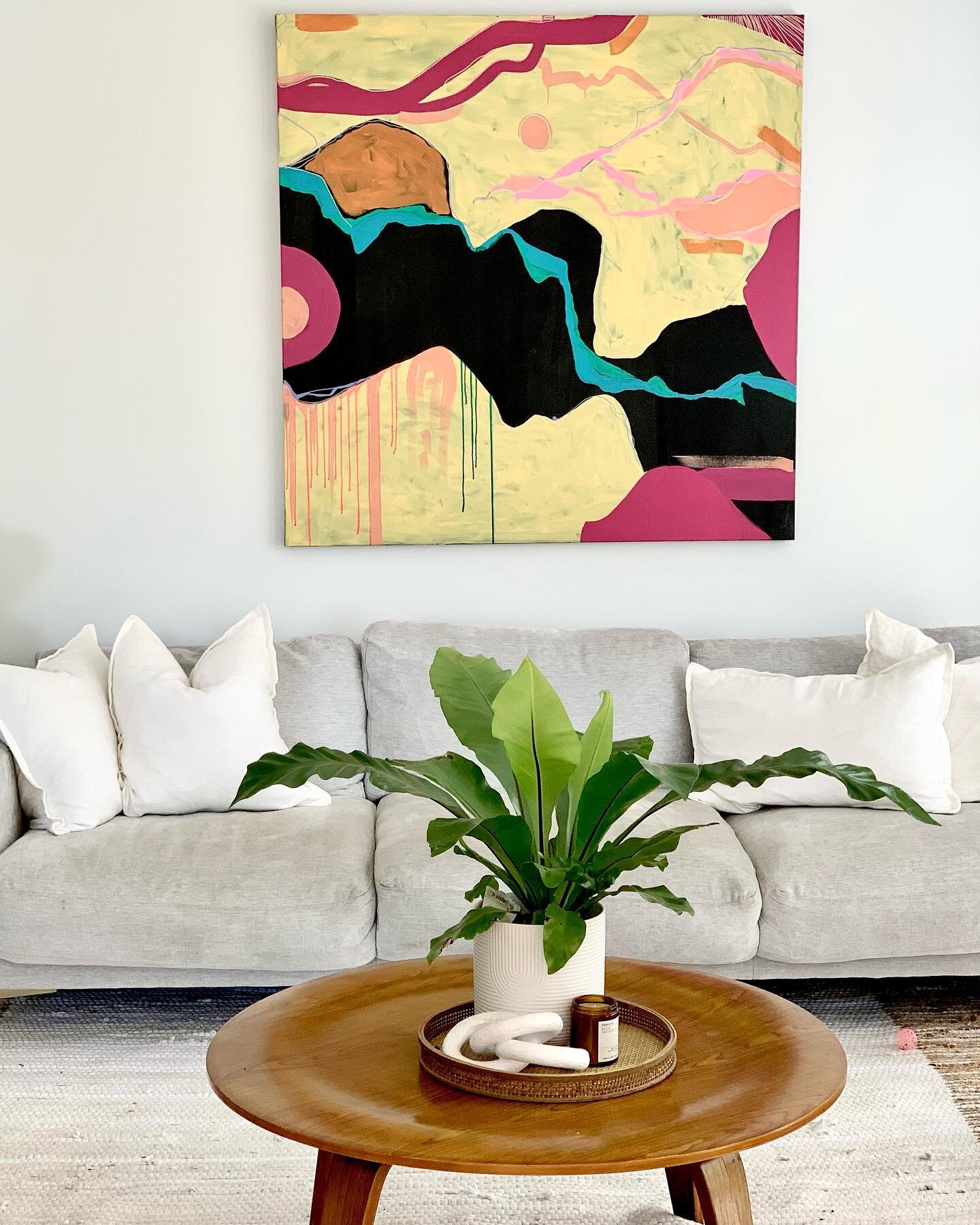 Do you have dream home style? Well for this client it was a Bali Paradise, all whites + wood with tropical plants&hellip; but hang on, what about that beautiful bright artwork we can see there, that&rsquo;s not exactly Balinese is it? 

The answer is