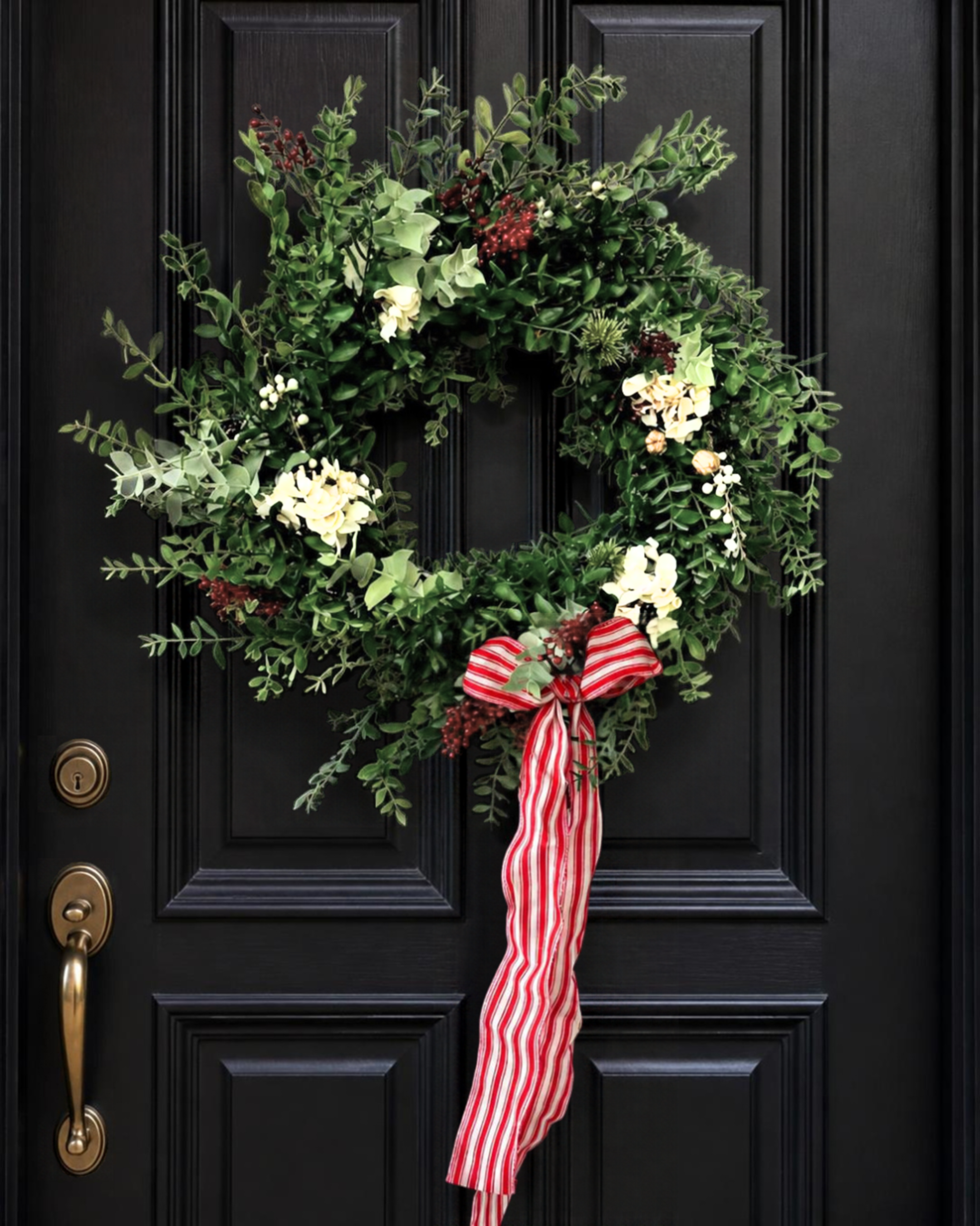 Magnolia and Pine Wreath - 68cm