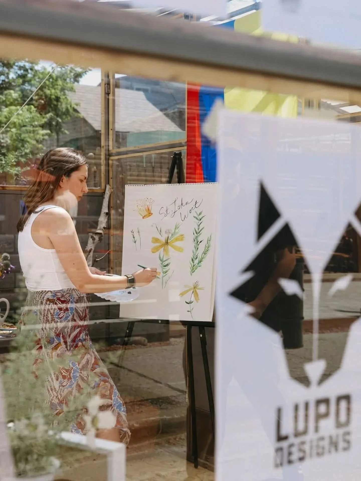 Esthefanie Lupo is the creative mind behind Lupo Designs, an illustration brand based in Milwaukee, Wisconsin. Her work blends fashion and florals, drawing inspiration from vibrant botanicals and her Colombian heritage. Esthefanie&rsquo;s illustratio