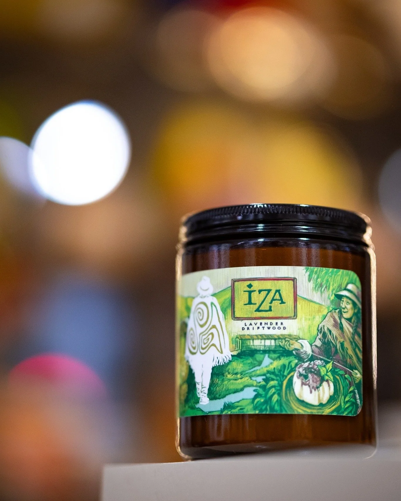 Iza, the Green Nest 💚

Inspired by the small, picturesque town in the valley of Sugamuxi, Iza is our newest scent in the Sumerc&eacute; Artisans Candle Collection. Known for its thermal pools, delicious desserts, and artisan roots, Iza comes to life