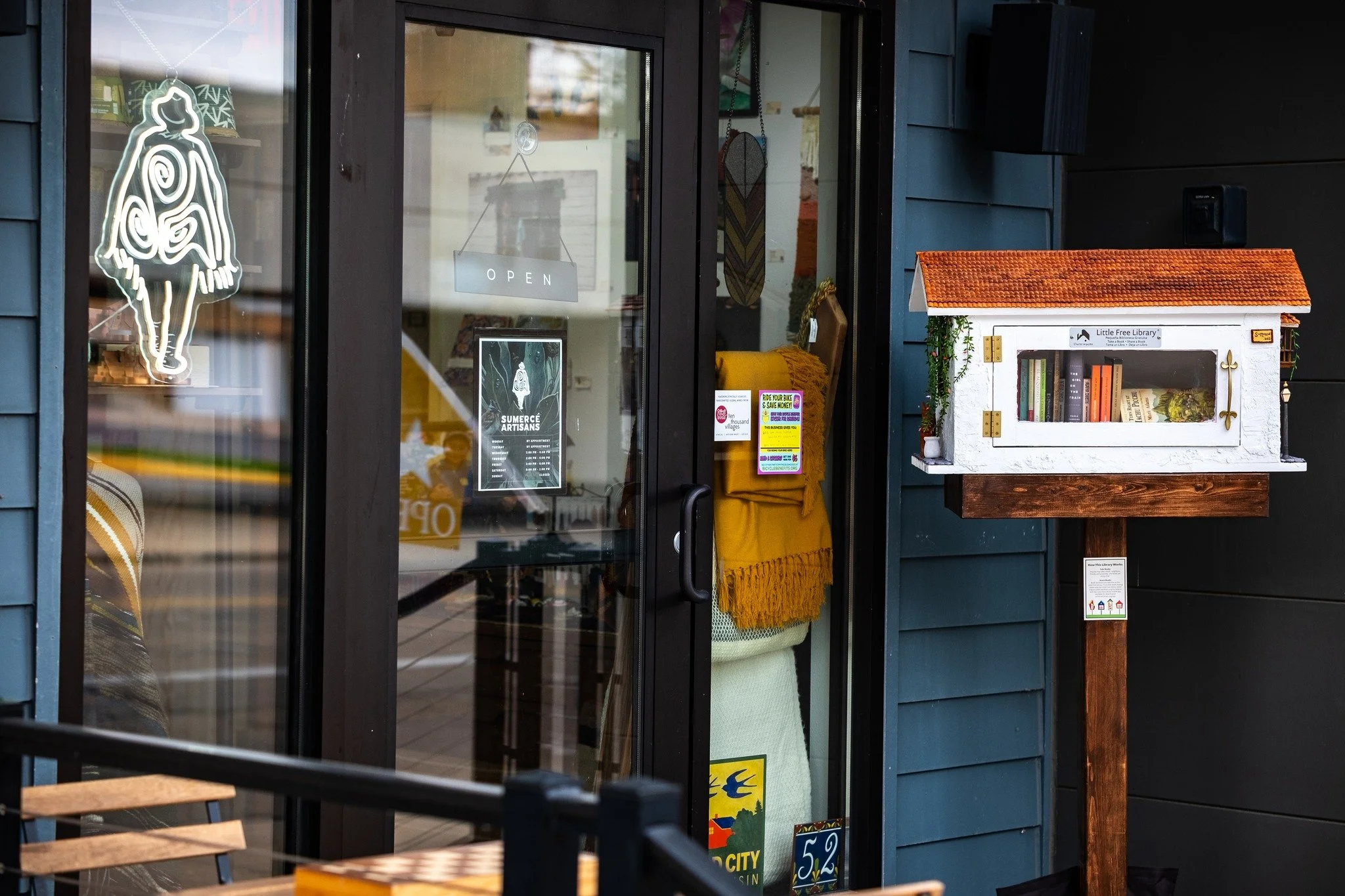 Thank you to Destination Lake Winnebago Region (@destinationlakewinnebago) for awarding a microgrant to Sumerc&eacute; Artisans. With this support, we were able to install an illuminated sign of our logo. This new sign helps make our space feel more 