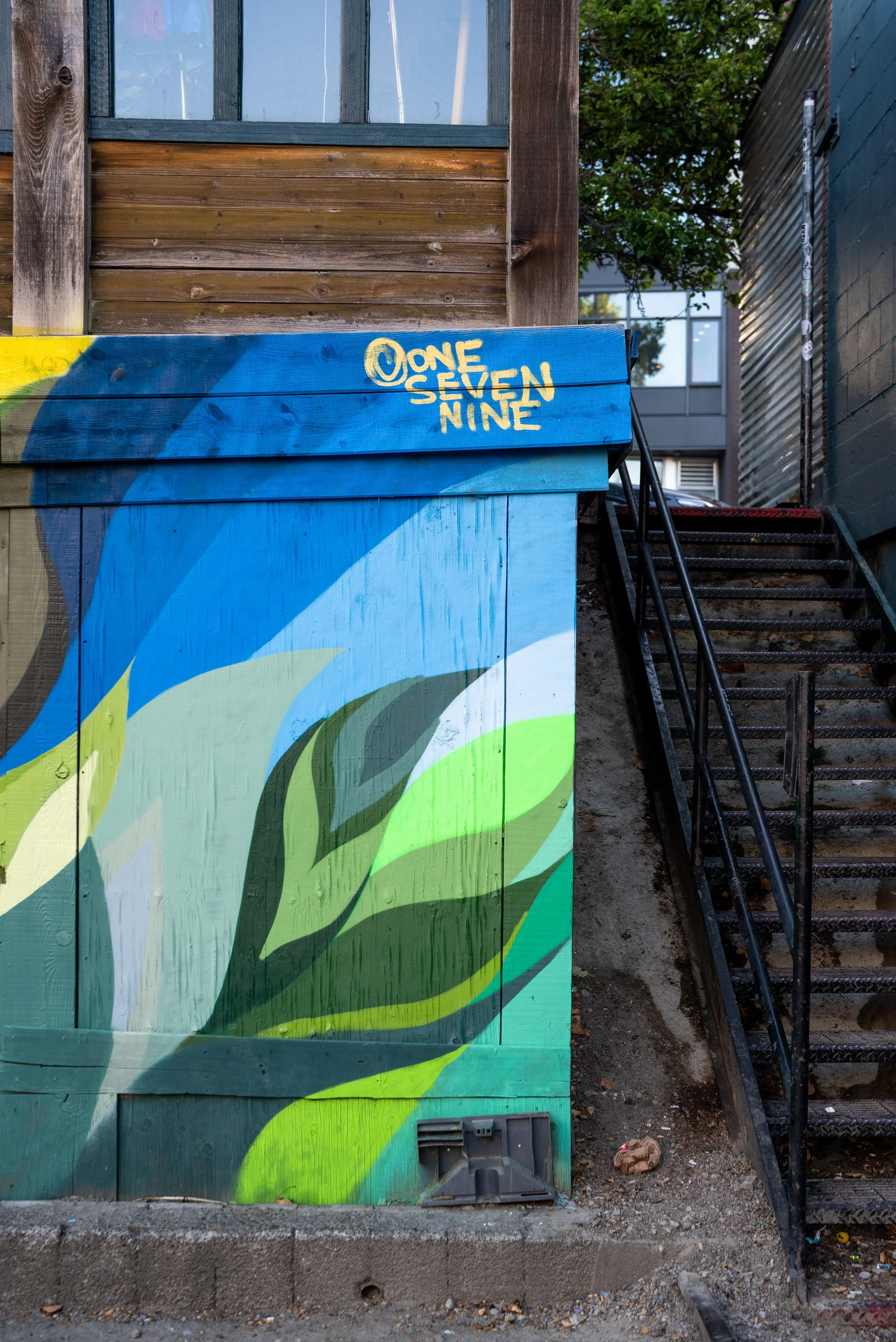 AV_BANGRAK-MURAL_FILMS-ABOUT-ARTISTS_2026_28.jpg