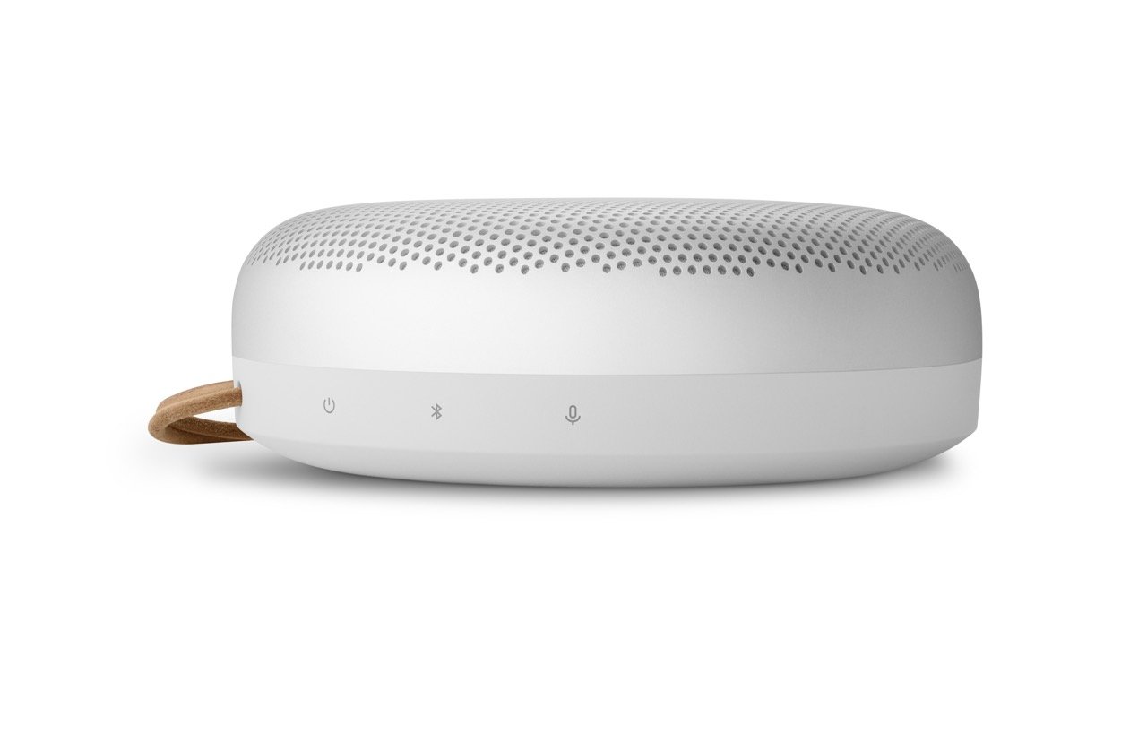 Beosound A1 3rd Gen Natural Aluminium 0001 Large.jpeg