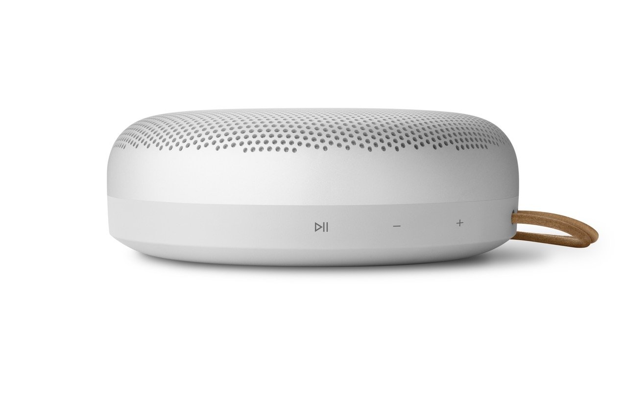 Beosound A1 3rd Gen Natural Aluminium 0002 Large.jpeg