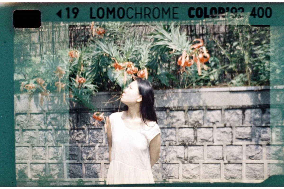 kr__jiun-shin__yu-jiwon__lomomatic-110__omochrome-color-1992-sun-110-film__0014.jpg (Copy)