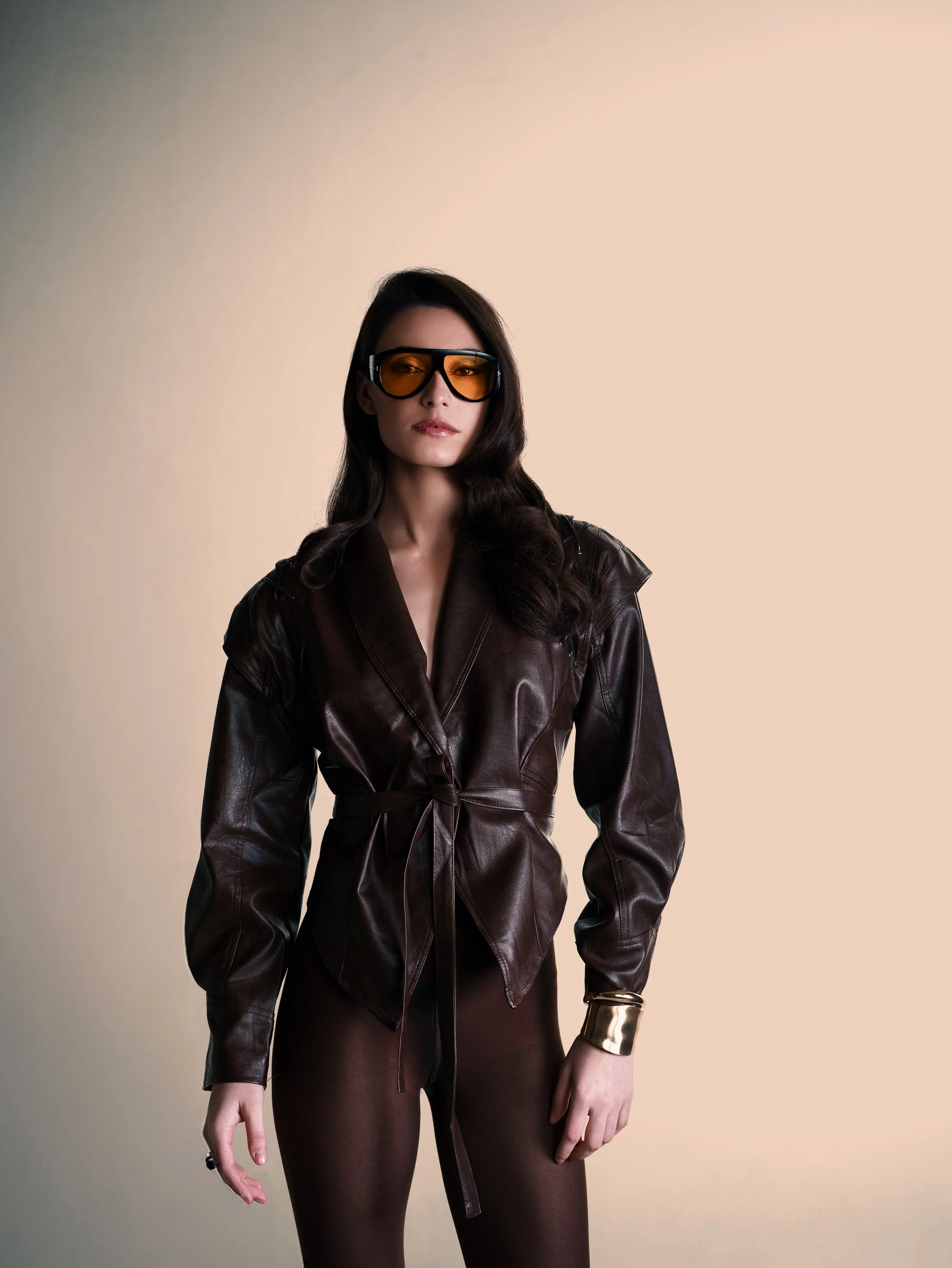 DOMINANT: A Winter Narrative in Chocolate Tones
This powerful editorial, captured in rich chocolate hues, defines winter elegance.

Creative Direction / Producer : @zeeshaanshabbir / @raynoirrr 
Muse : @__fjollaberr 
Photographer : @raynoirrr 
Stylin