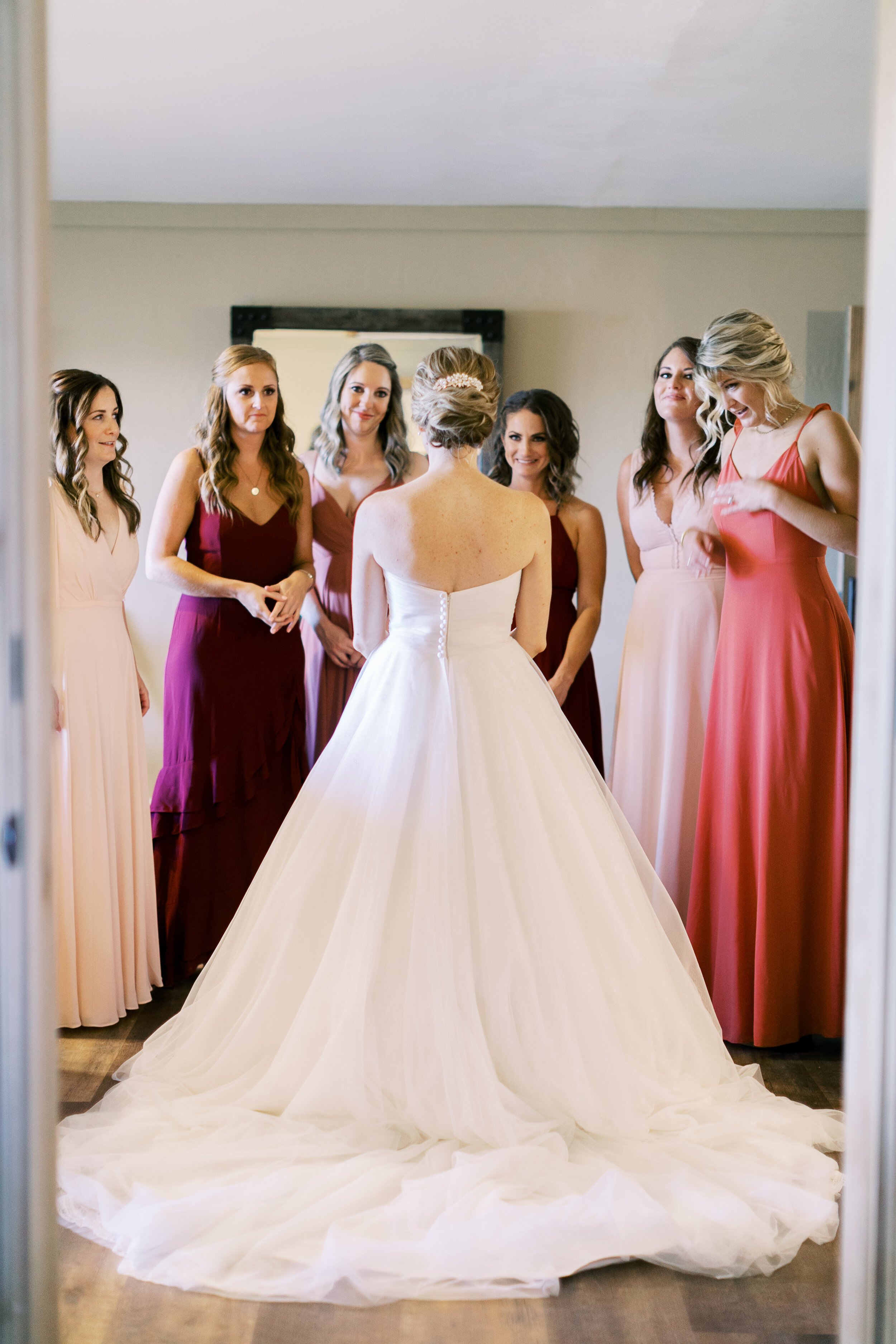 LA bridal hair and makeup team travel to temecula to glam this gorgeous bridal party (Copy)