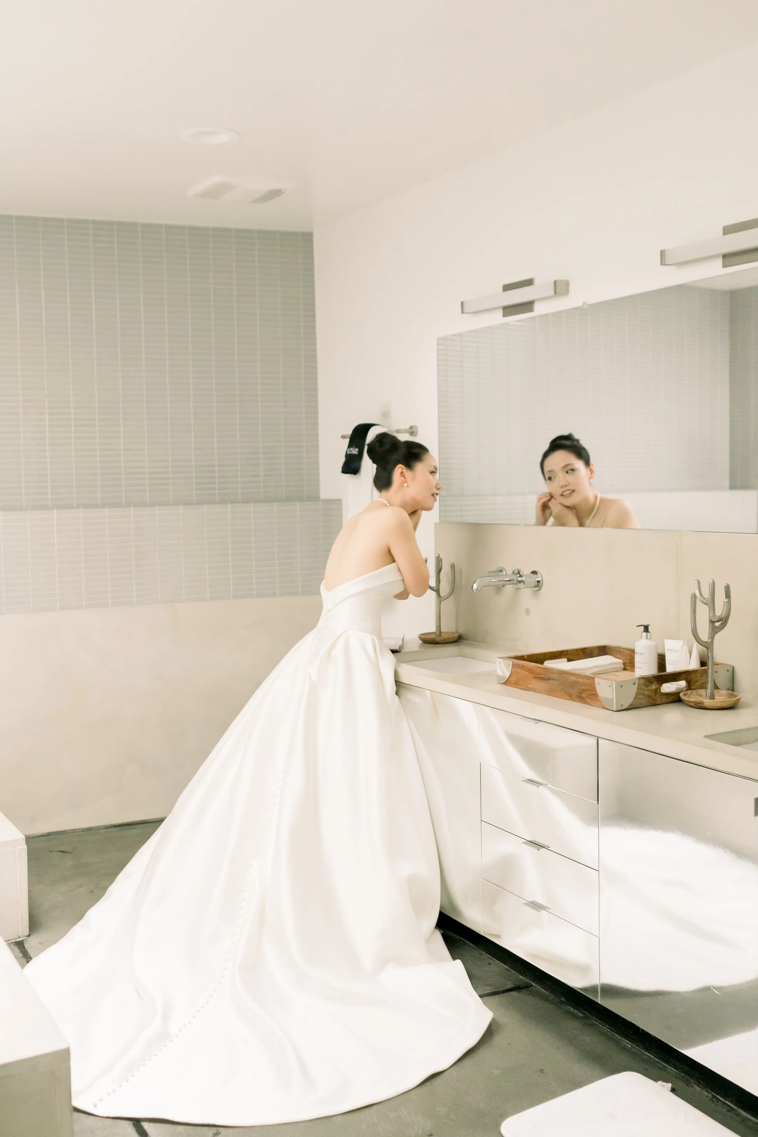 effortless hair and makeup look for this natural chinese bride's DTLA wedding