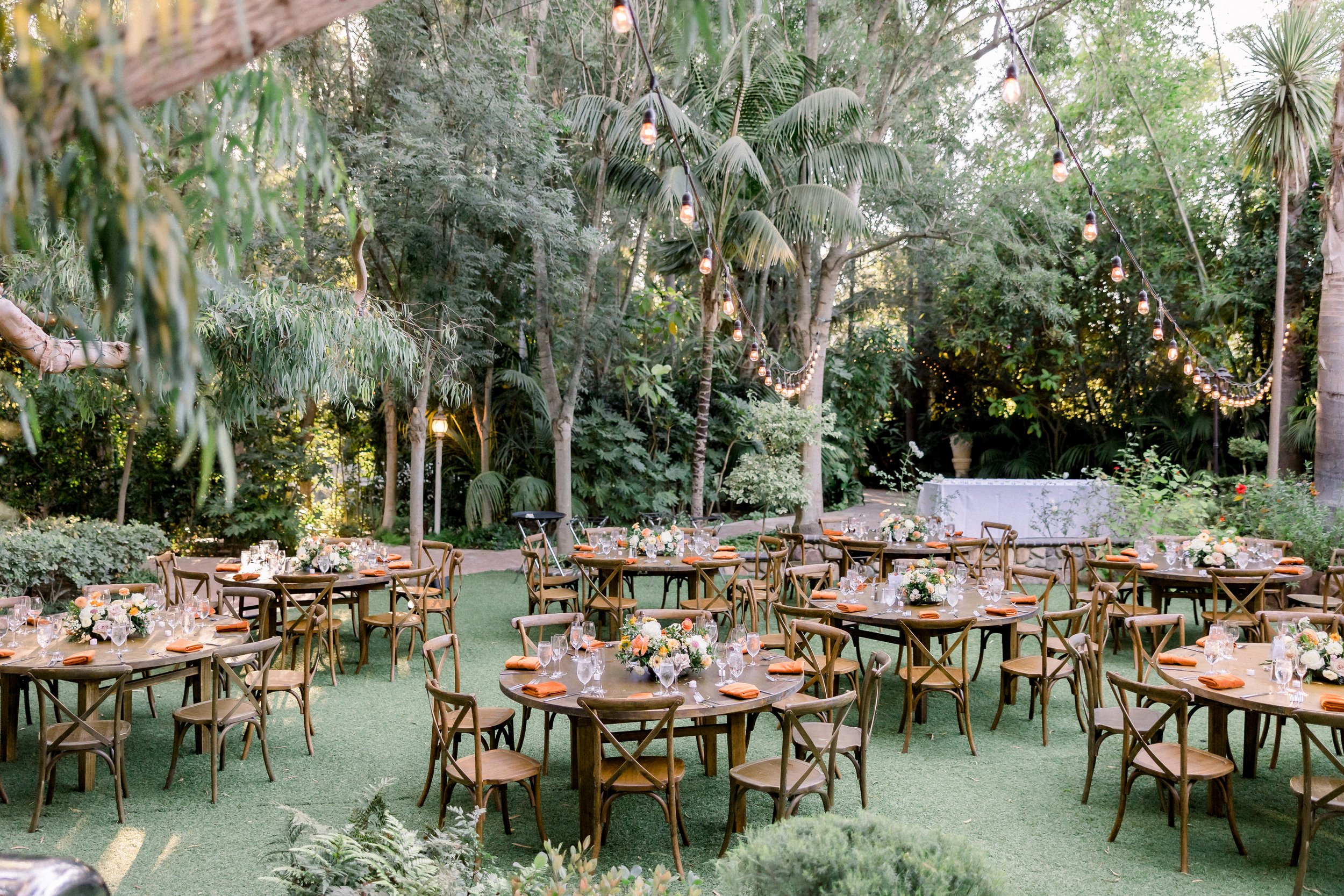 LA couple plans wedding at simi valley venue, hartley botanica