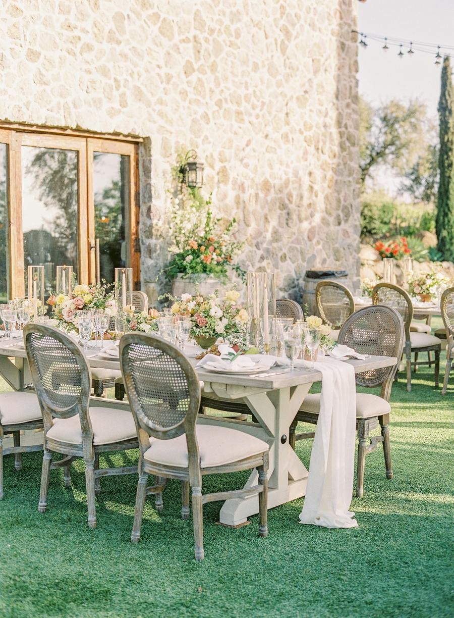 wedding reception on the cliffs of malibu canyon at cielo farms